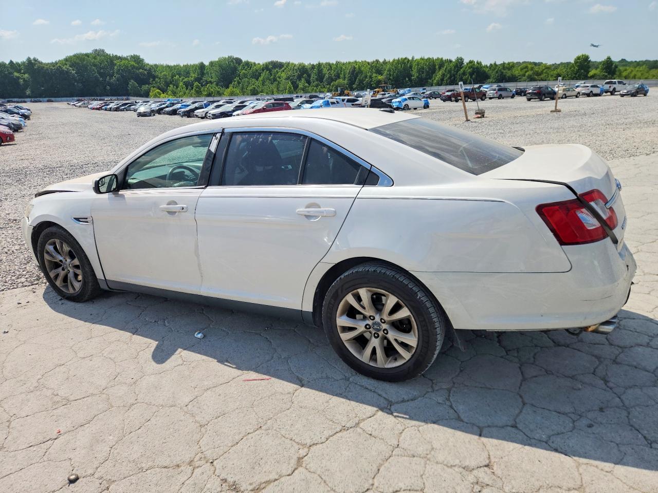 2010 Ford Taurus Sel White vin: 1FAHP2EW8AG103656