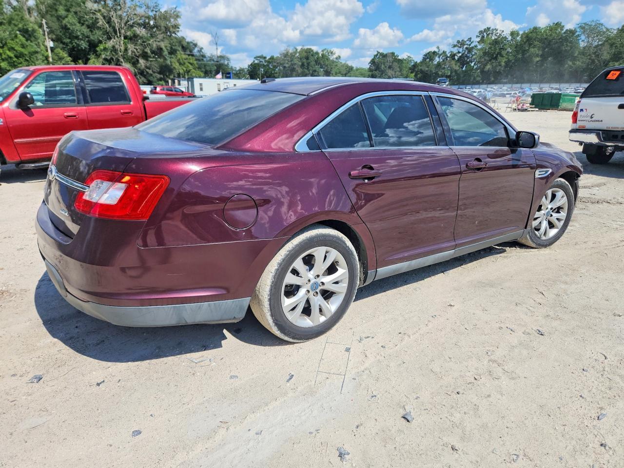 2011 Ford Taurus Sel Burgundy vin: 1FAHP2EW8BG103772