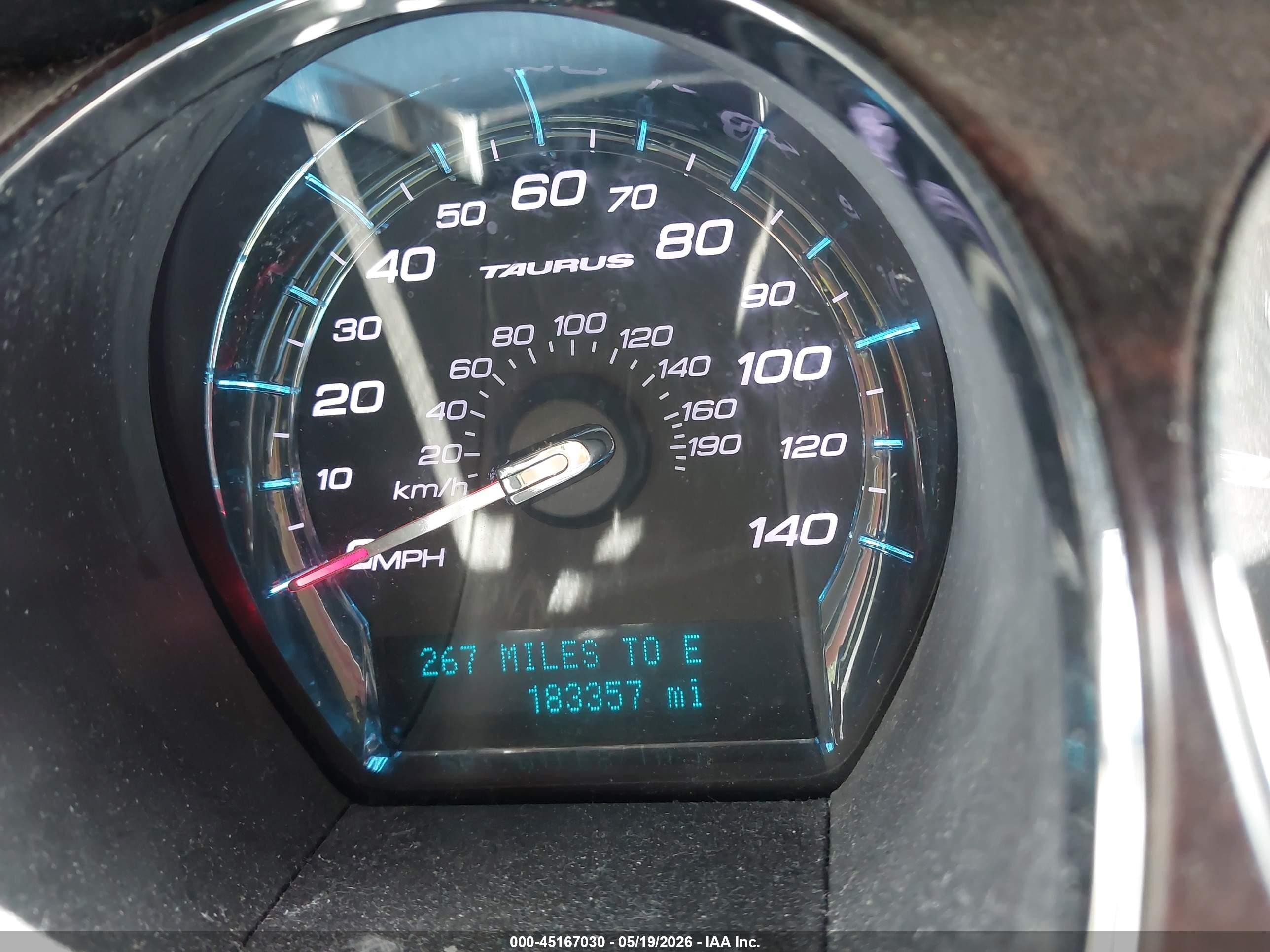2011 Ford Taurus Sel Red vin: 1FAHP2EW8BG149070