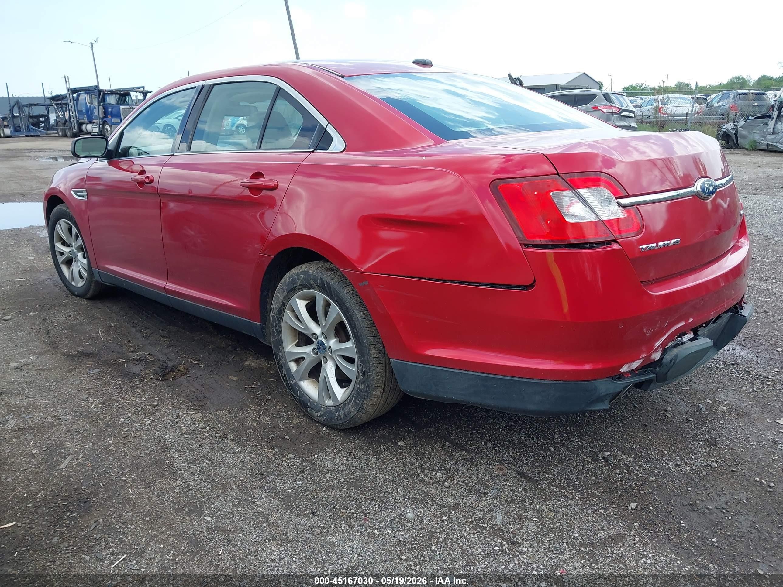 2011 Ford Taurus Sel Red vin: 1FAHP2EW8BG149070