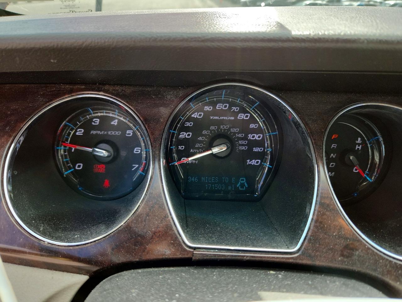 2012 Ford Taurus Sel Красный vin: 1FAHP2EW8CG133114