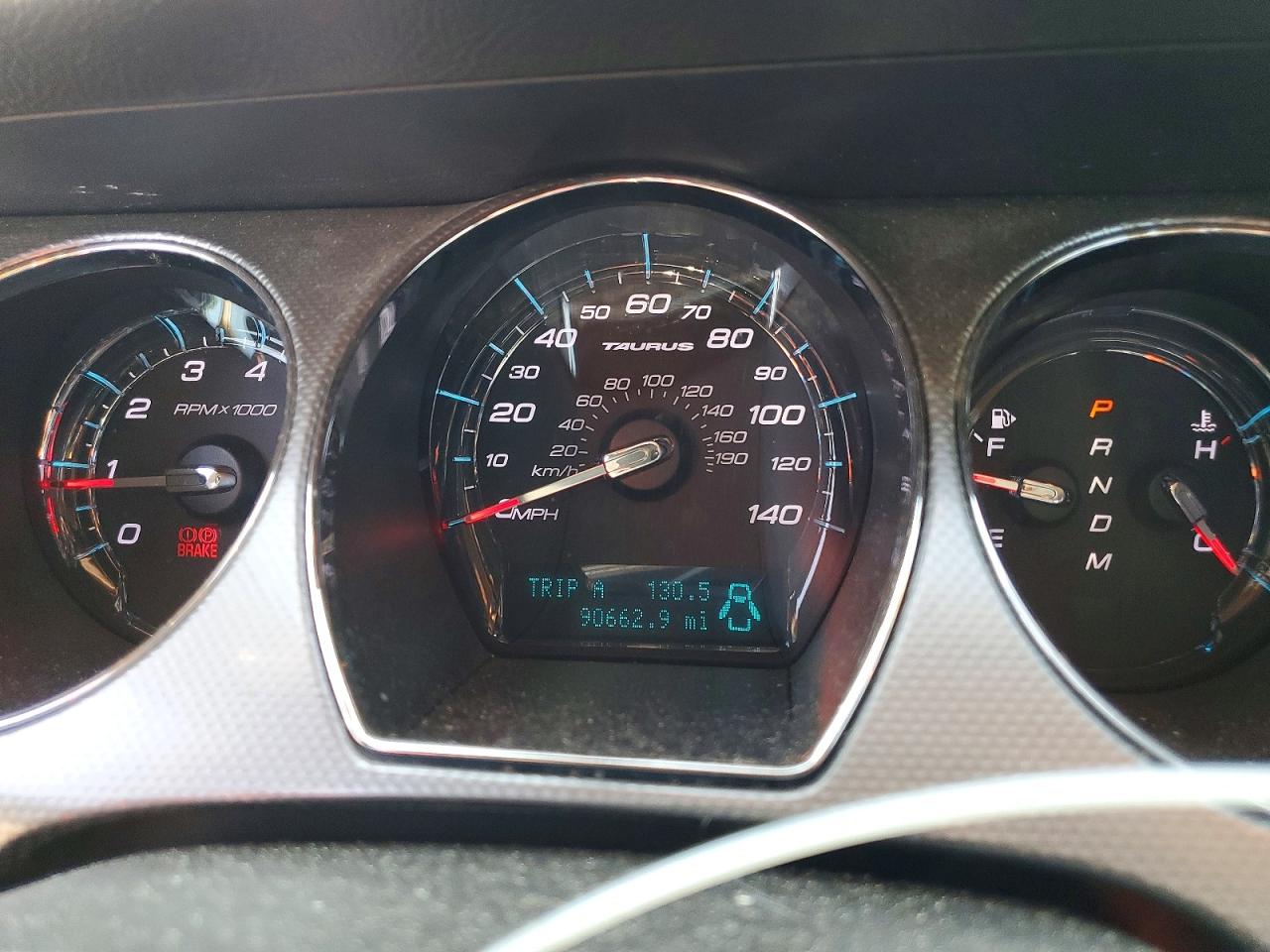 2010 Ford Taurus Sel Maroon vin: 1FAHP2EW9AG157399