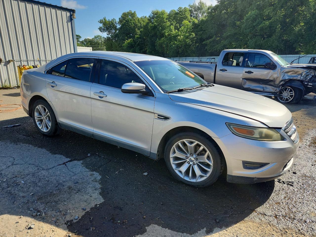 2011 Ford Taurus Sel Silver vin: 1FAHP2EW9BG107068