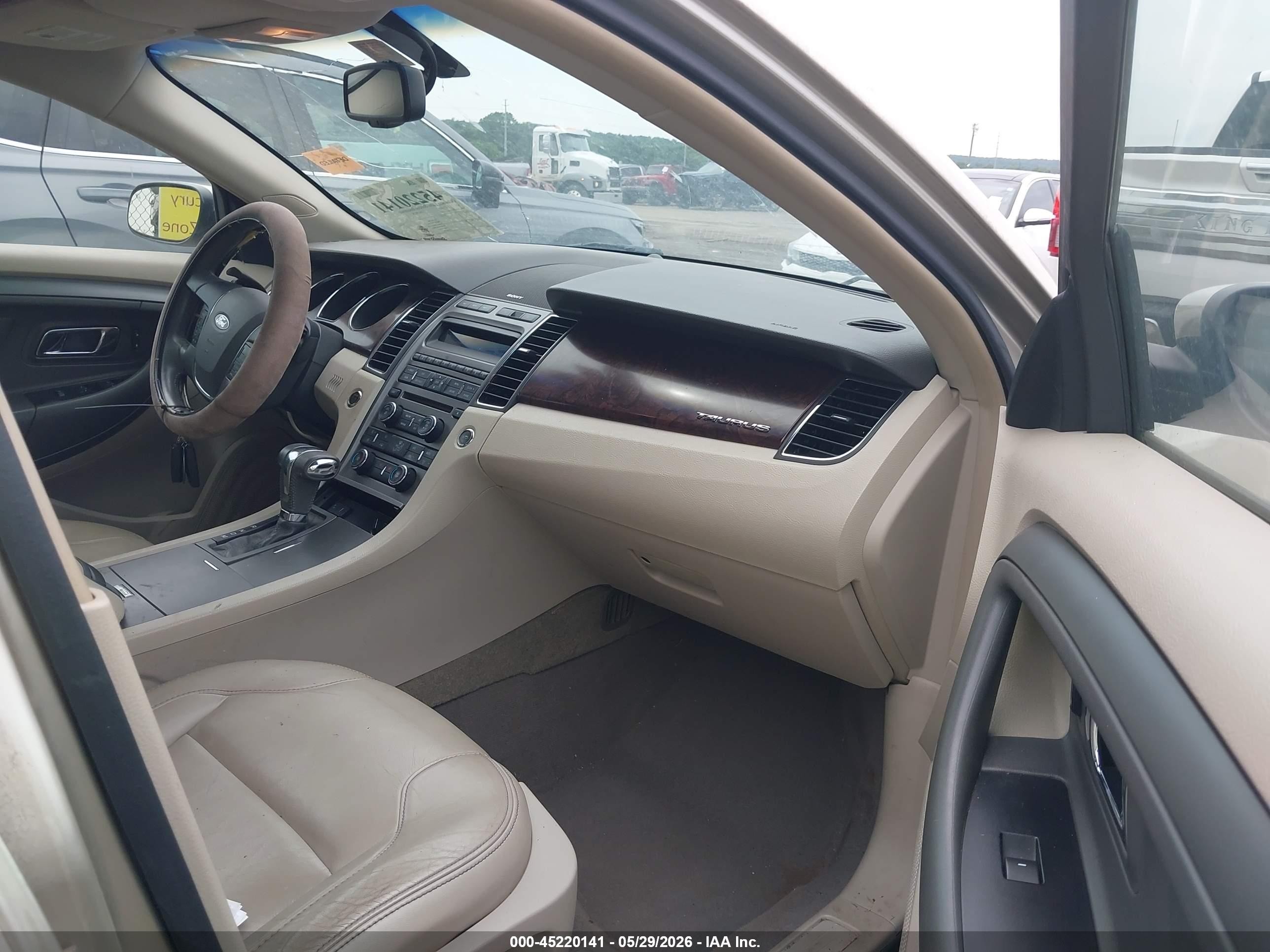 2011 Ford Taurus Sel Золотой vin: 1FAHP2EW9BG136196