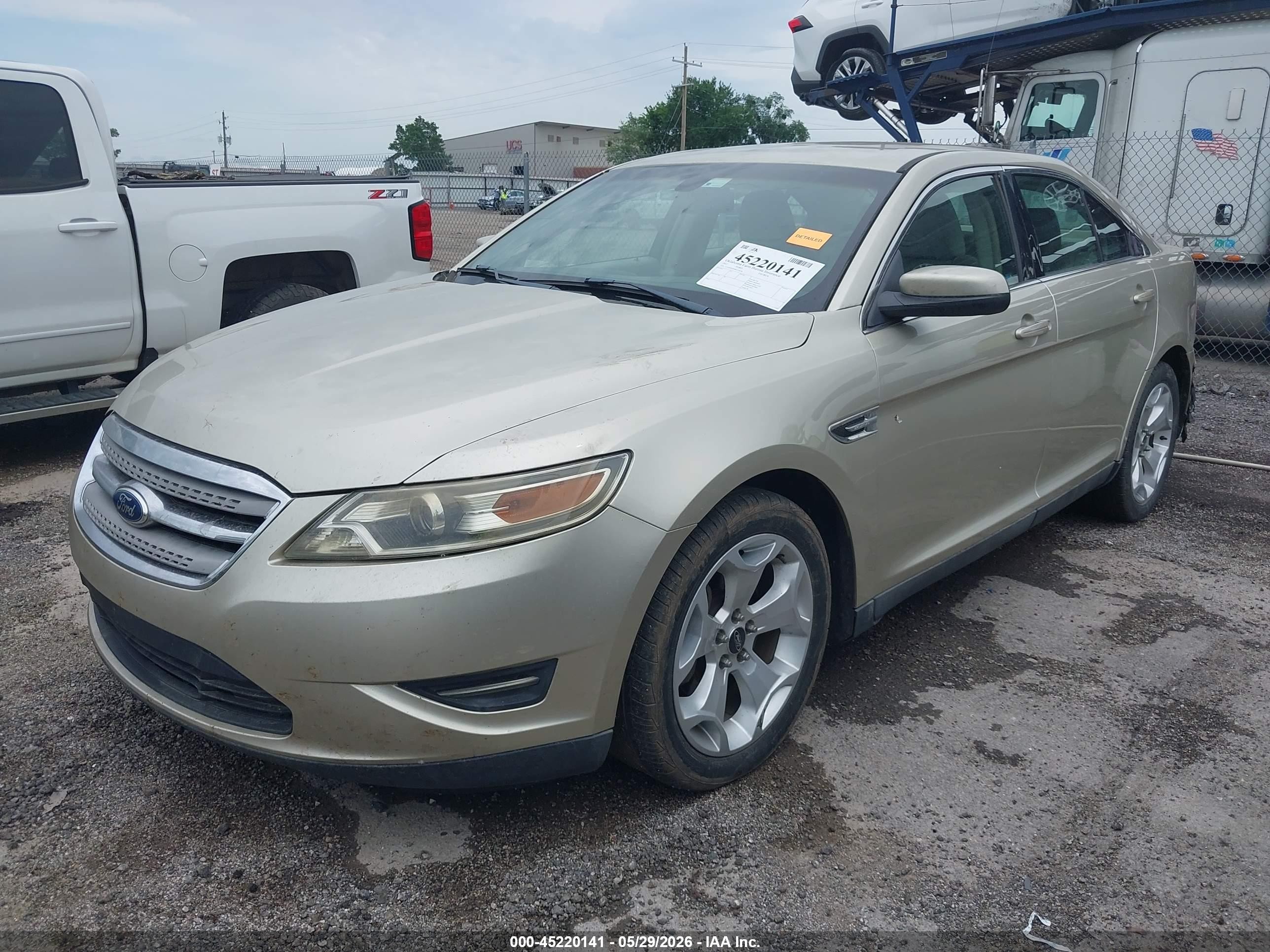 2011 Ford Taurus Sel Золотой vin: 1FAHP2EW9BG136196
