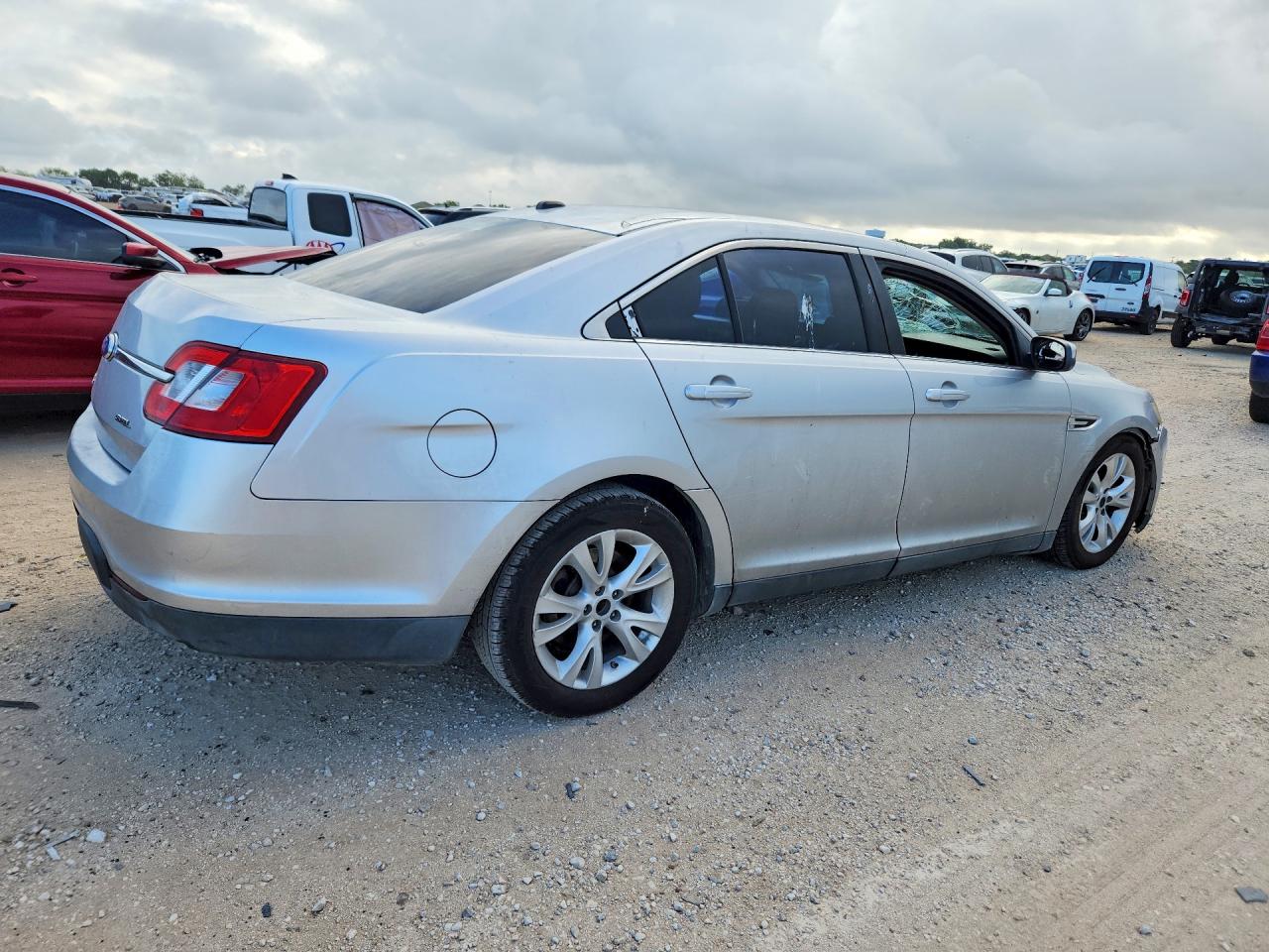 2011 Ford Taurus Sel Серебряный vin: 1FAHP2EW9BG160207