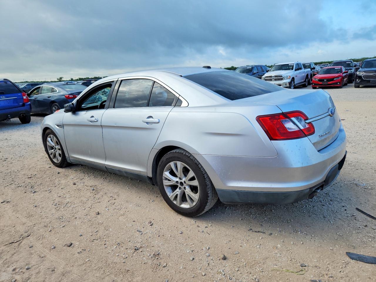 2011 Ford Taurus Sel Серебряный vin: 1FAHP2EW9BG160207