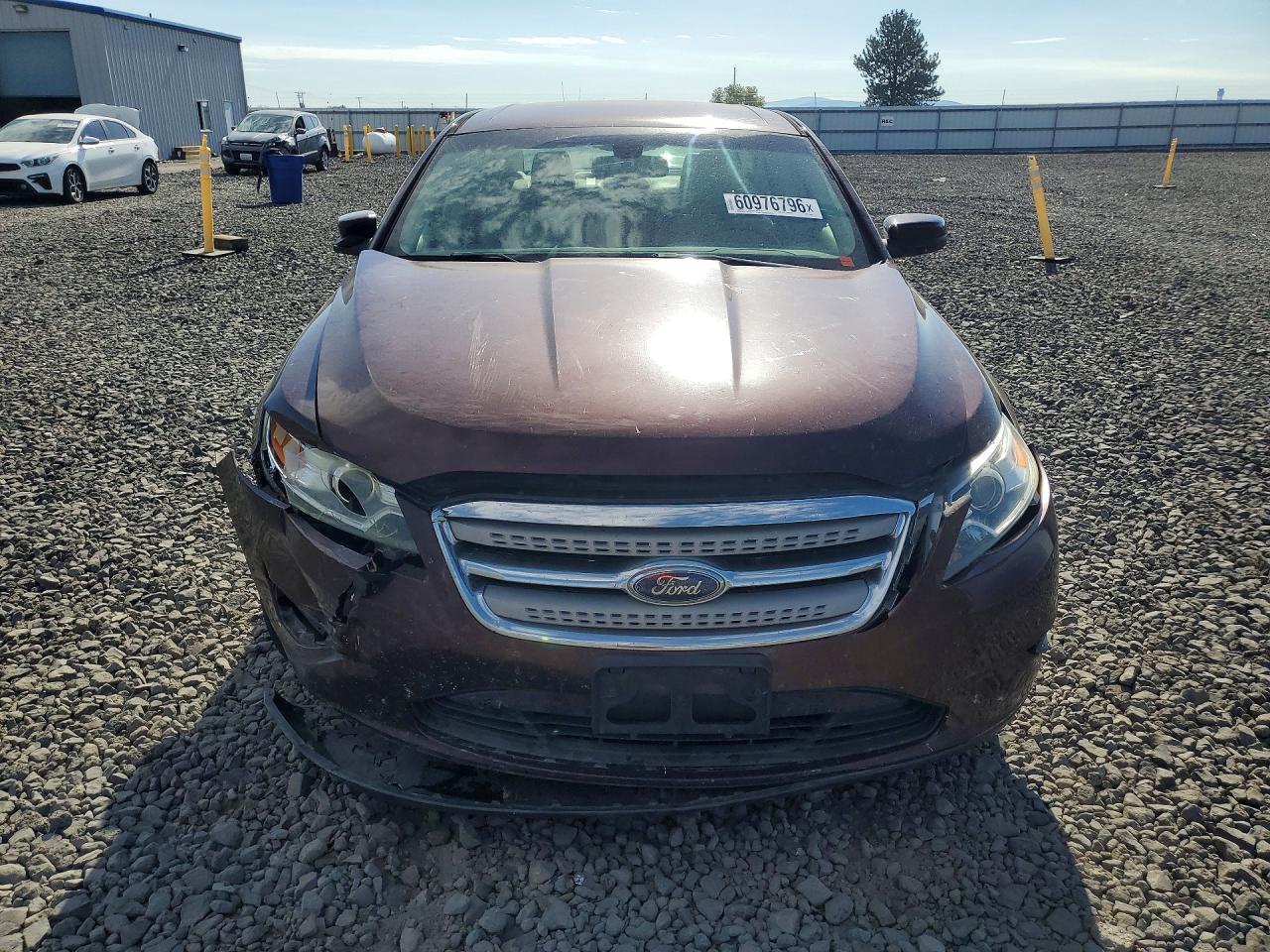 2010 Ford Taurus Sel Maroon vin: 1FAHP2EWXAG119471