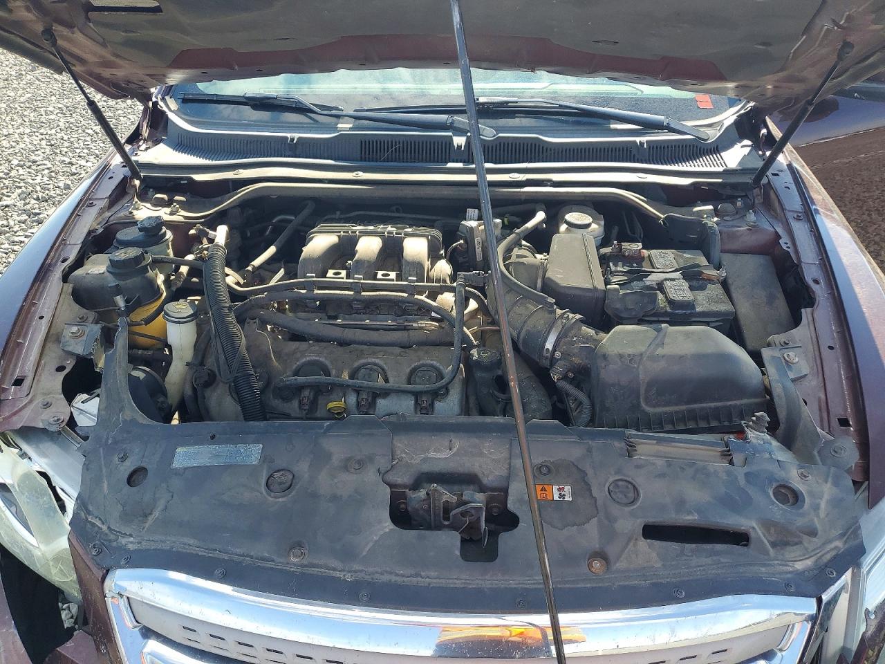 2010 Ford Taurus Sel Maroon vin: 1FAHP2EWXAG119471