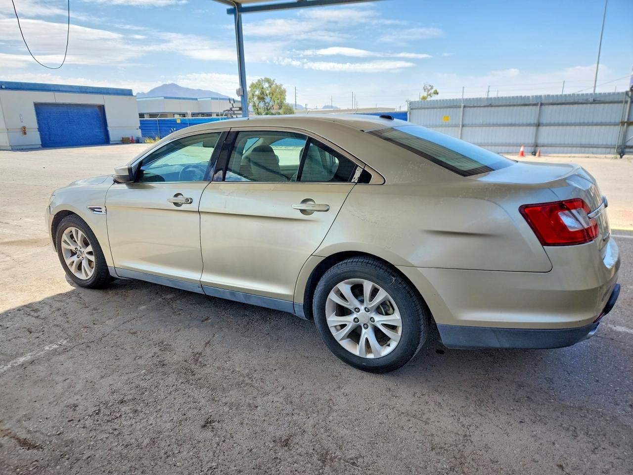 2010 Ford Taurus Sel Gold vin: 1FAHP2EWXAG169447