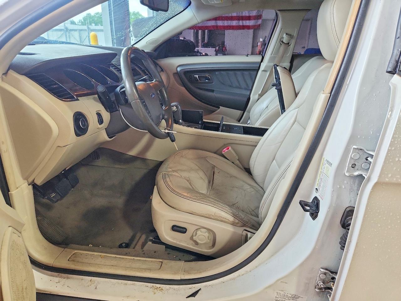 2011 Ford Taurus Sel White vin: 1FAHP2EWXBG100579