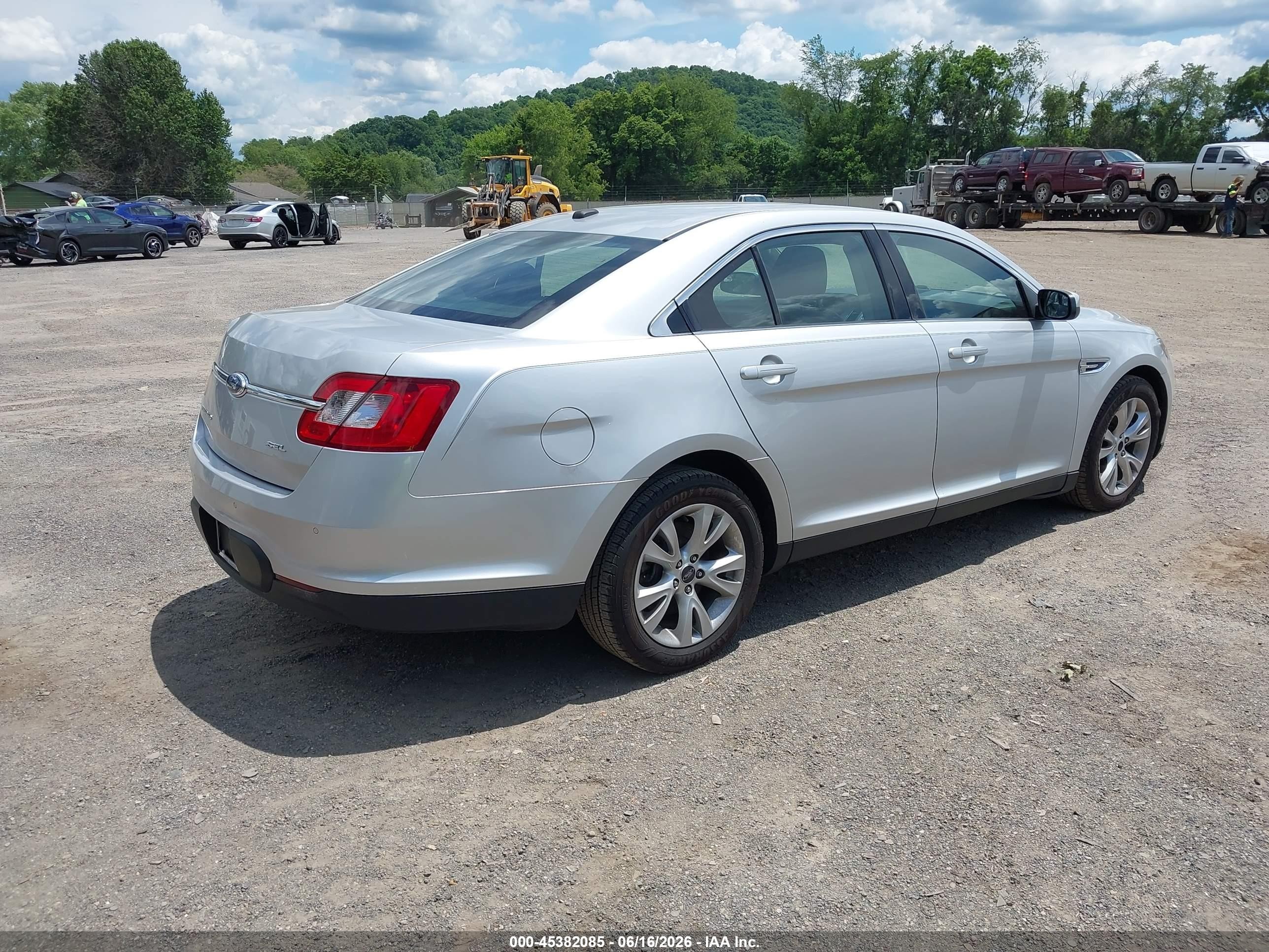2012 Ford Taurus Sel Silver vin: 1FAHP2EWXCG115973