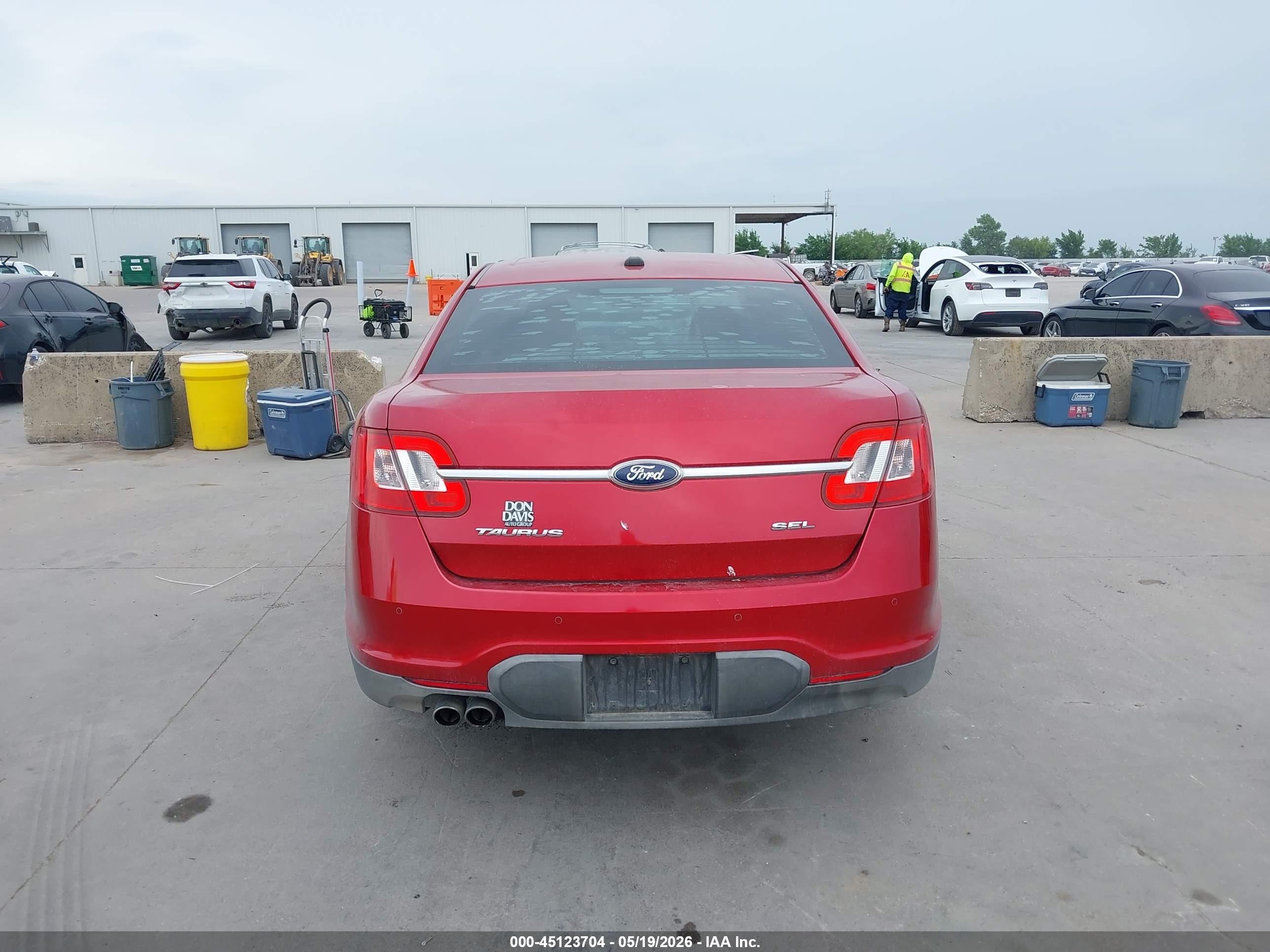 2012 Ford Taurus Sel Red vin: 1FAHP2EWXCG123619