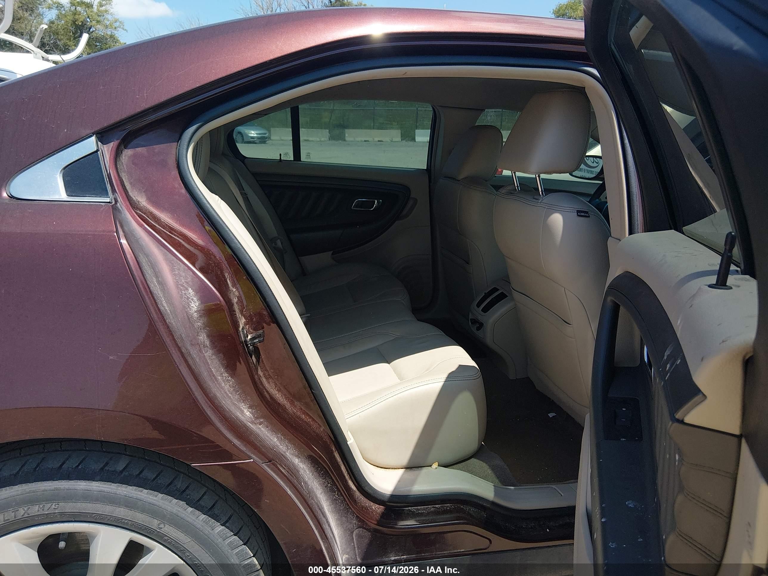 2012 Ford Taurus Sel Maroon vin: 1FAHP2EWXCG123815