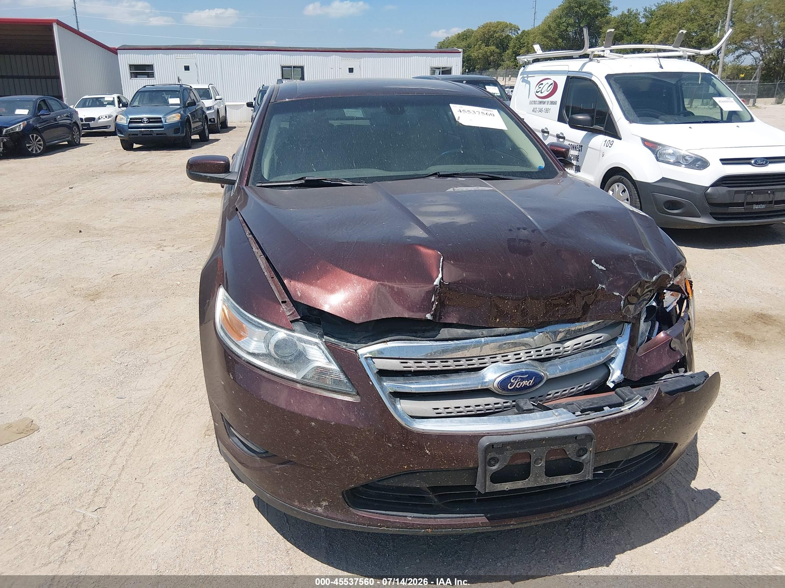2012 Ford Taurus Sel Maroon vin: 1FAHP2EWXCG123815