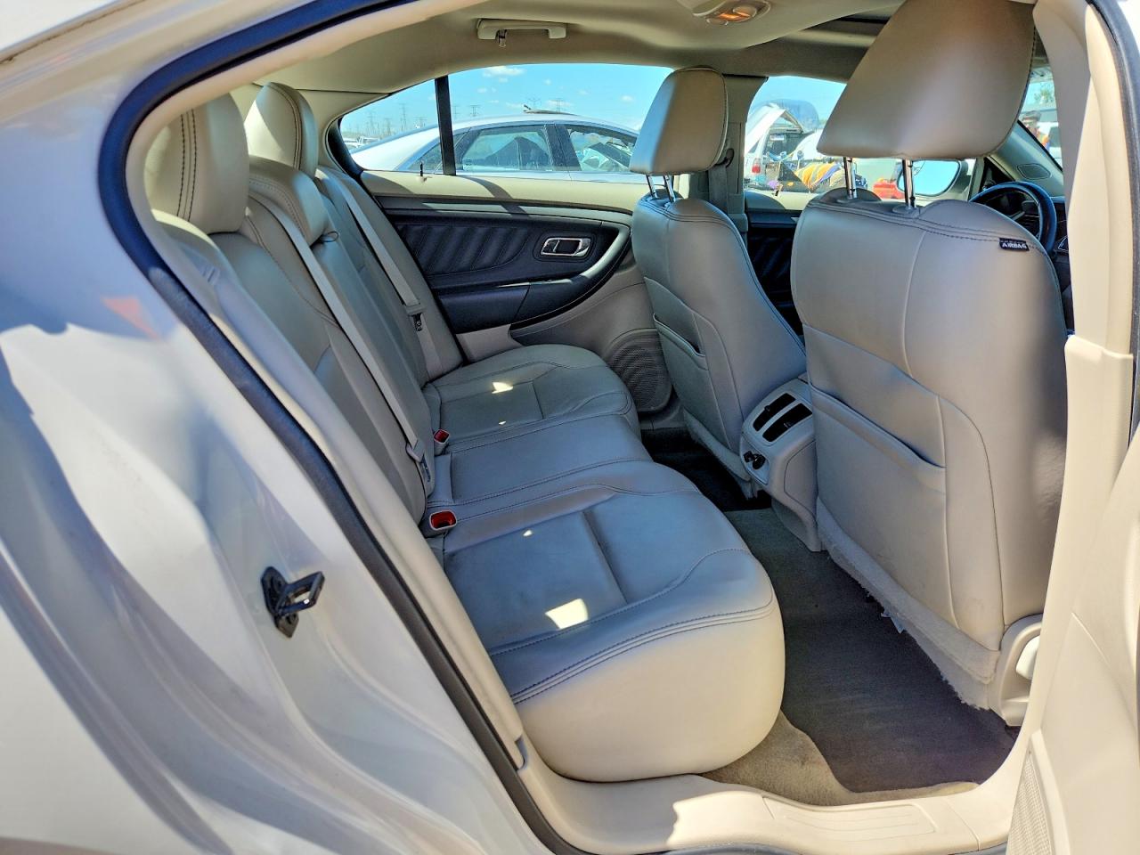 2012 Ford Taurus Sel White vin: 1FAHP2EWXCG126553