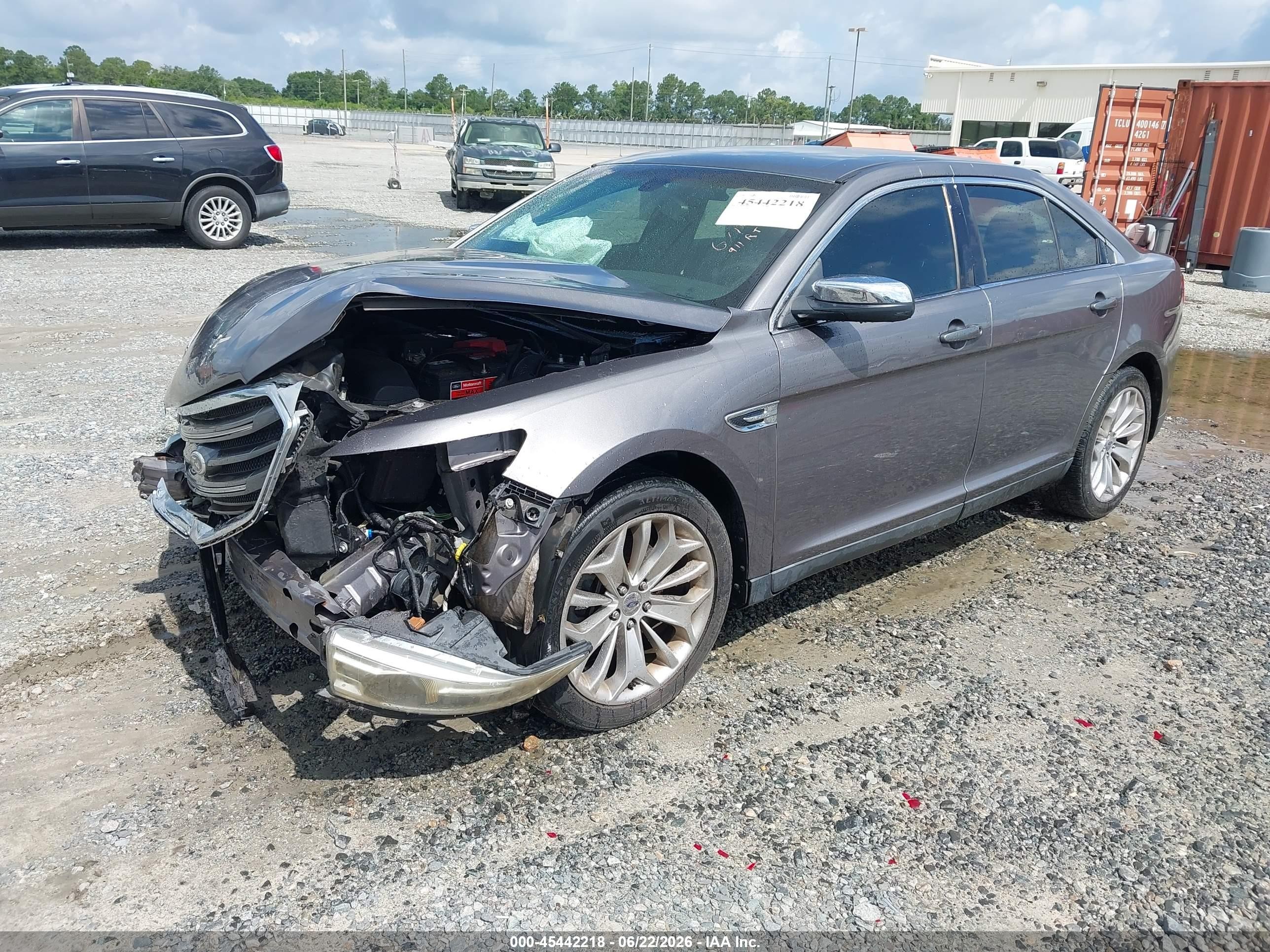 2013 Ford Taurus Limited Silver vin: 1FAHP2F80DG188545