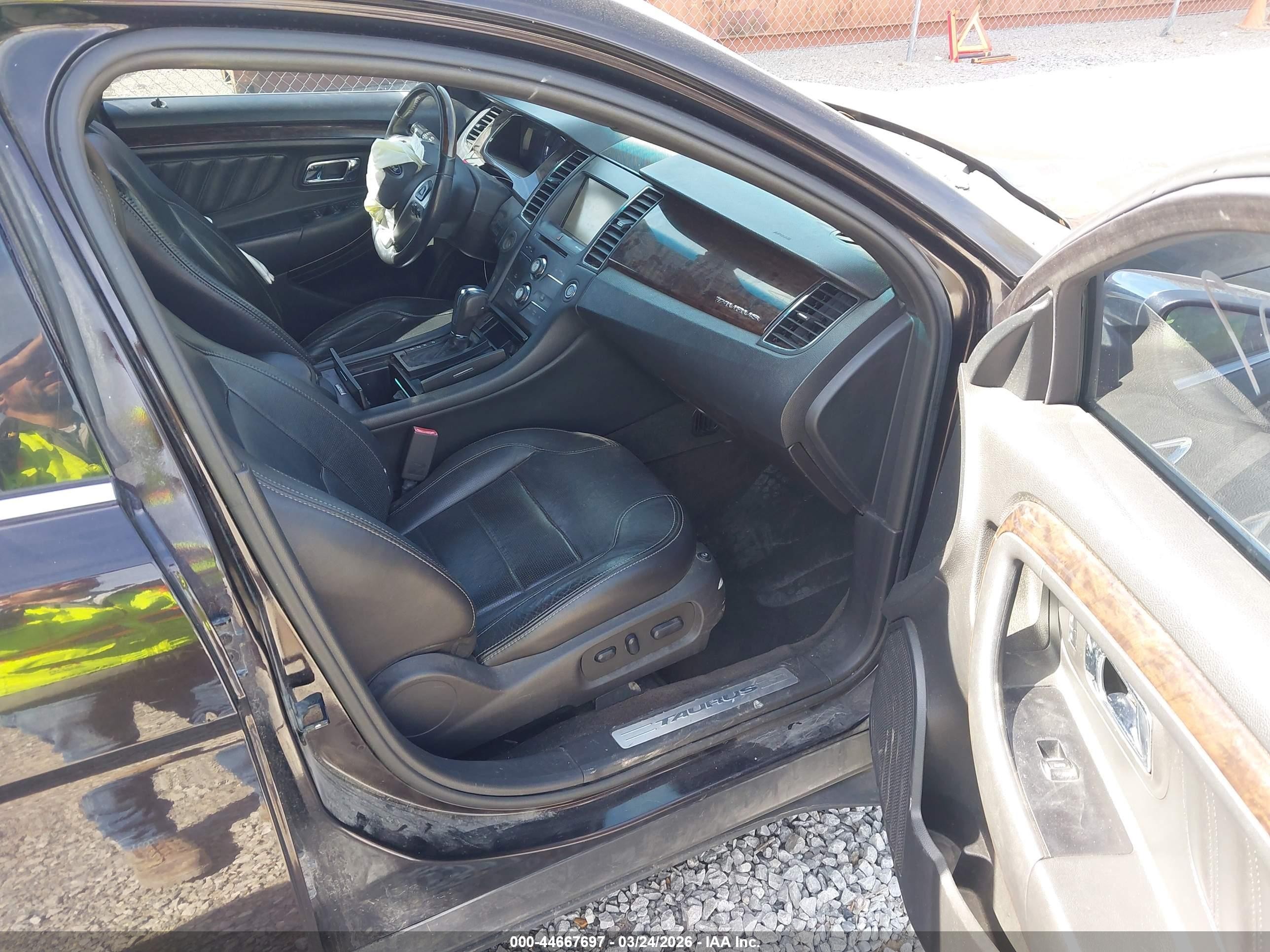 2013 Ford Taurus Limited Black vin: 1FAHP2F80DG193020
