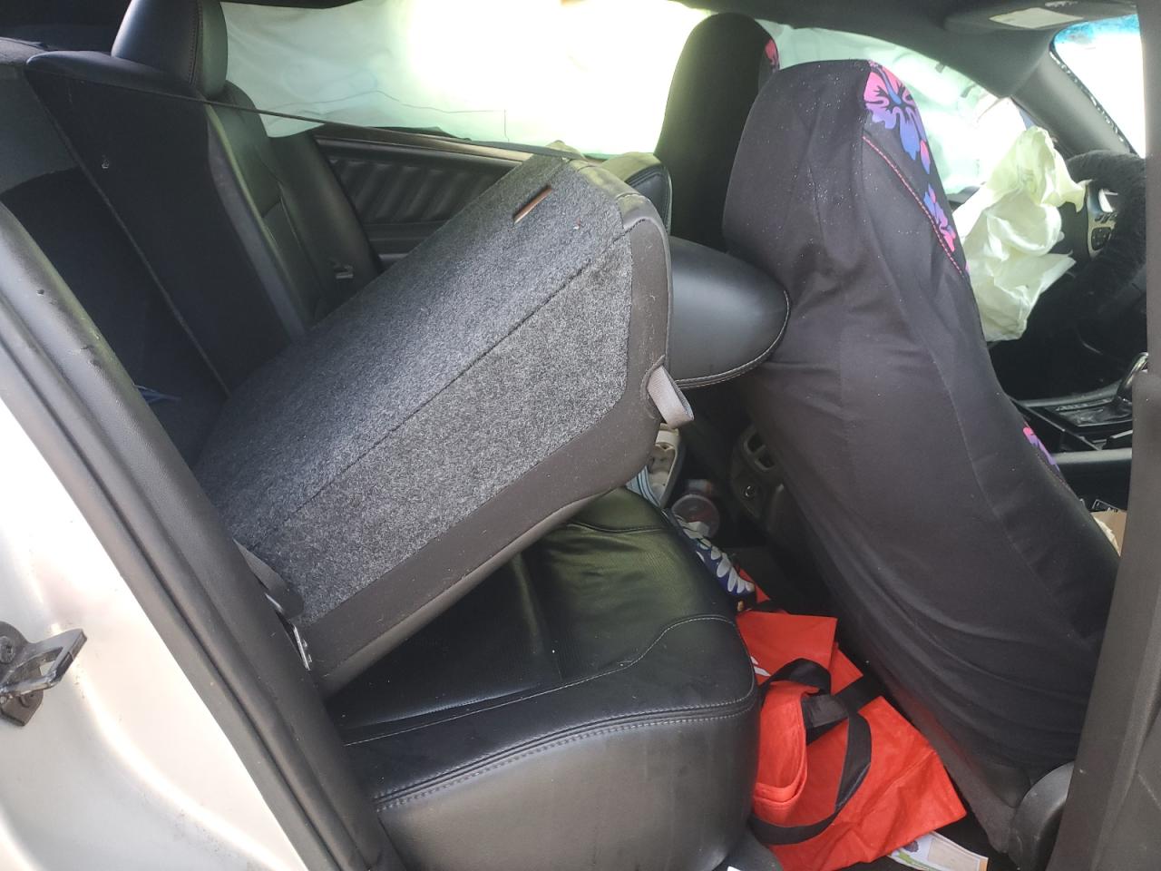 2013 Ford Taurus Silver vin: 1FAHP2F80DG200645