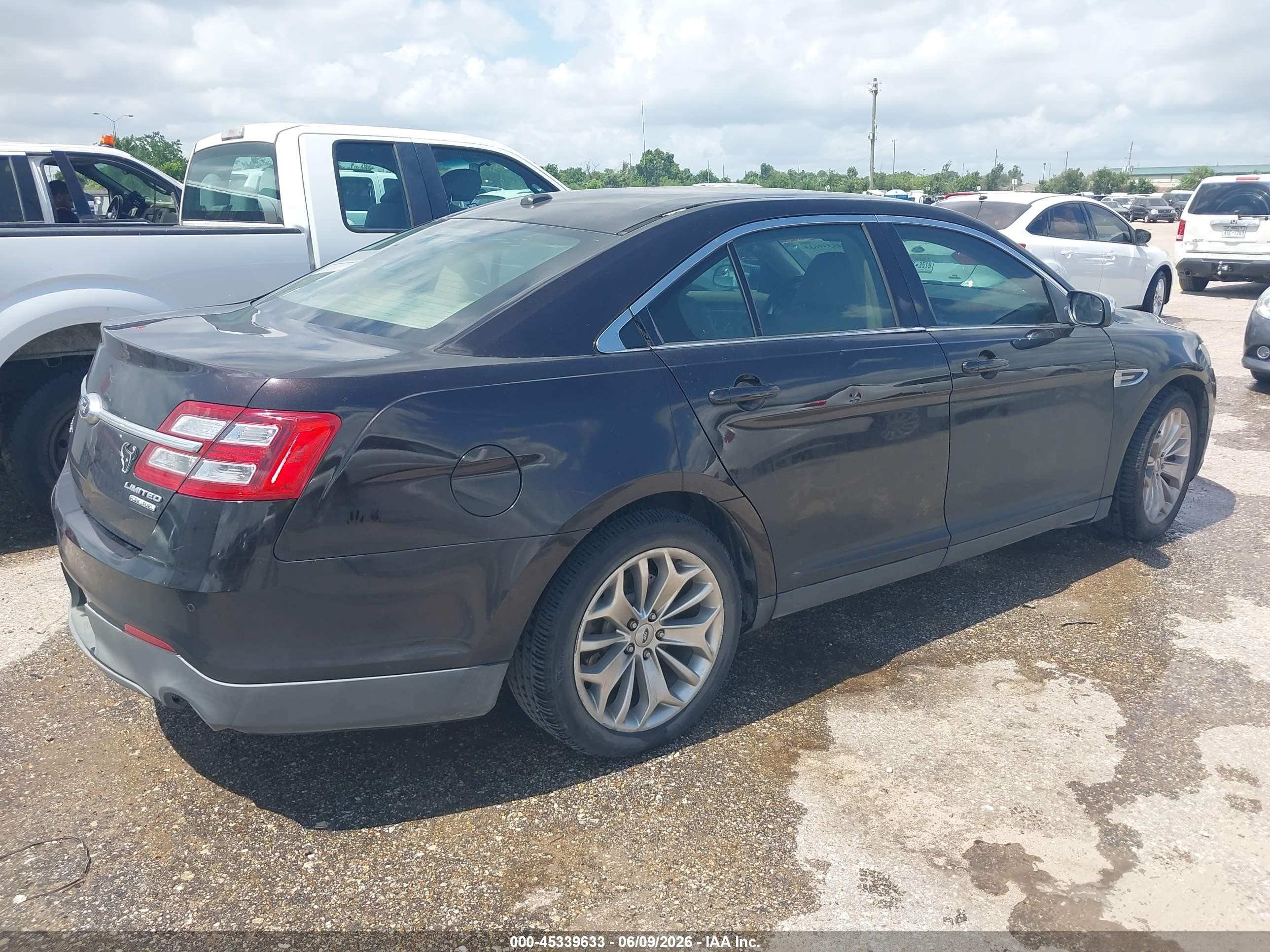 2013 Ford Taurus Limited Коричневый vin: 1FAHP2F80DG204193