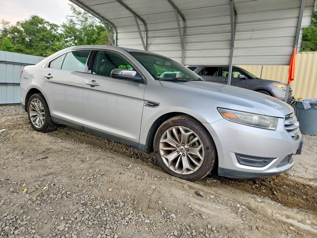 2013 Ford Taurus Limited Silver vin: 1FAHP2F80DG218434