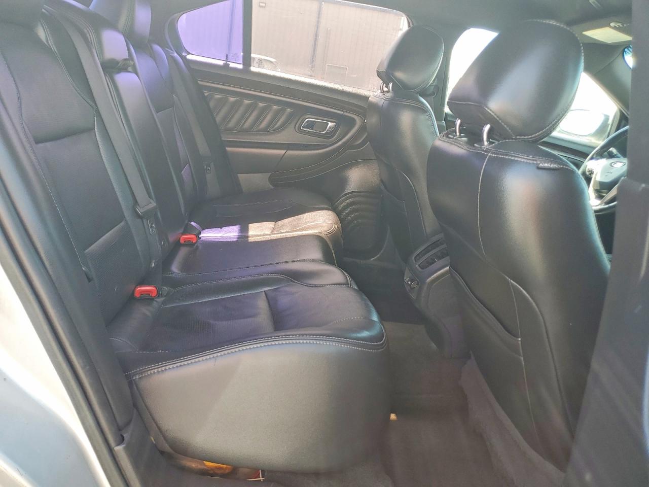 2013 Ford Taurus Silver vin: 1FAHP2F80DG225559
