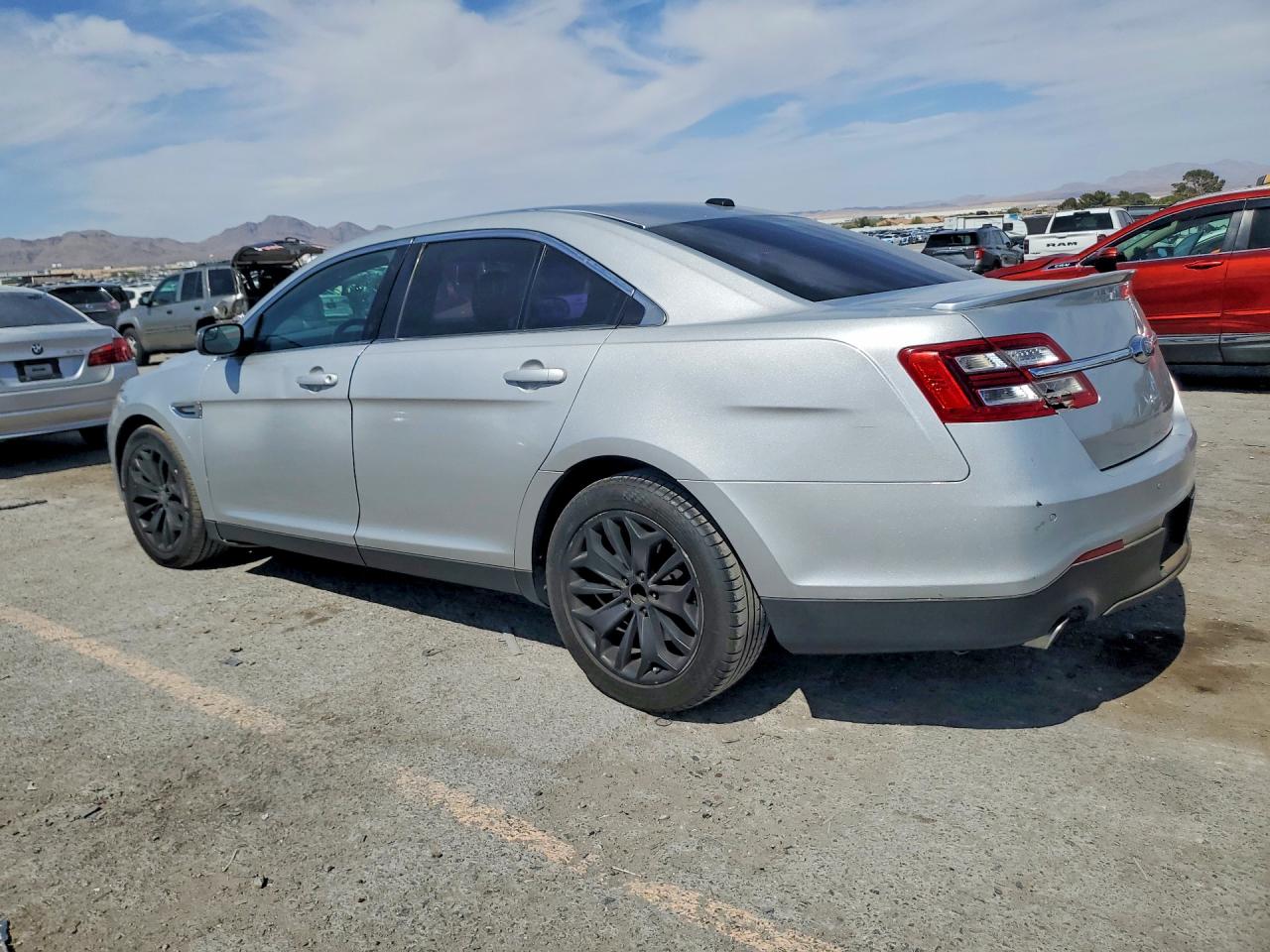 2013 Ford Taurus Silver vin: 1FAHP2F80DG225559