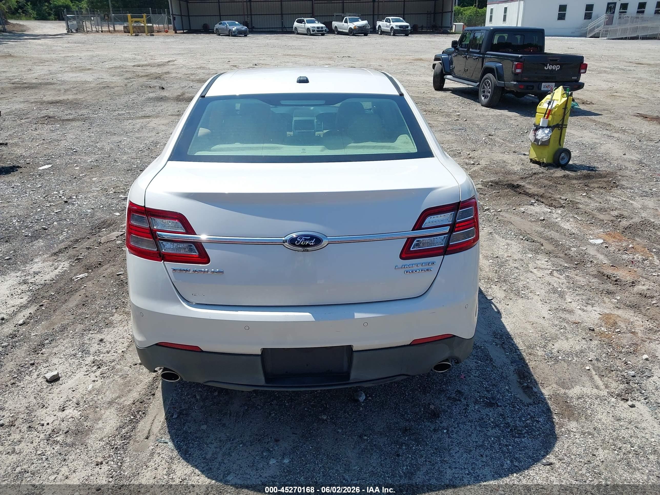 2015 Ford Taurus Limited Белый vin: 1FAHP2F80FG144399