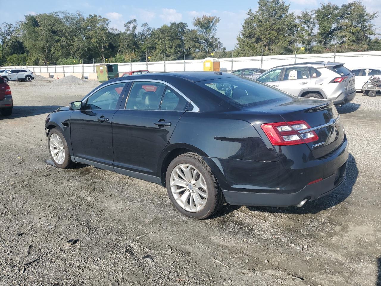 2018 Ford Taurus Limited Черный vin: 1FAHP2F80JG134934