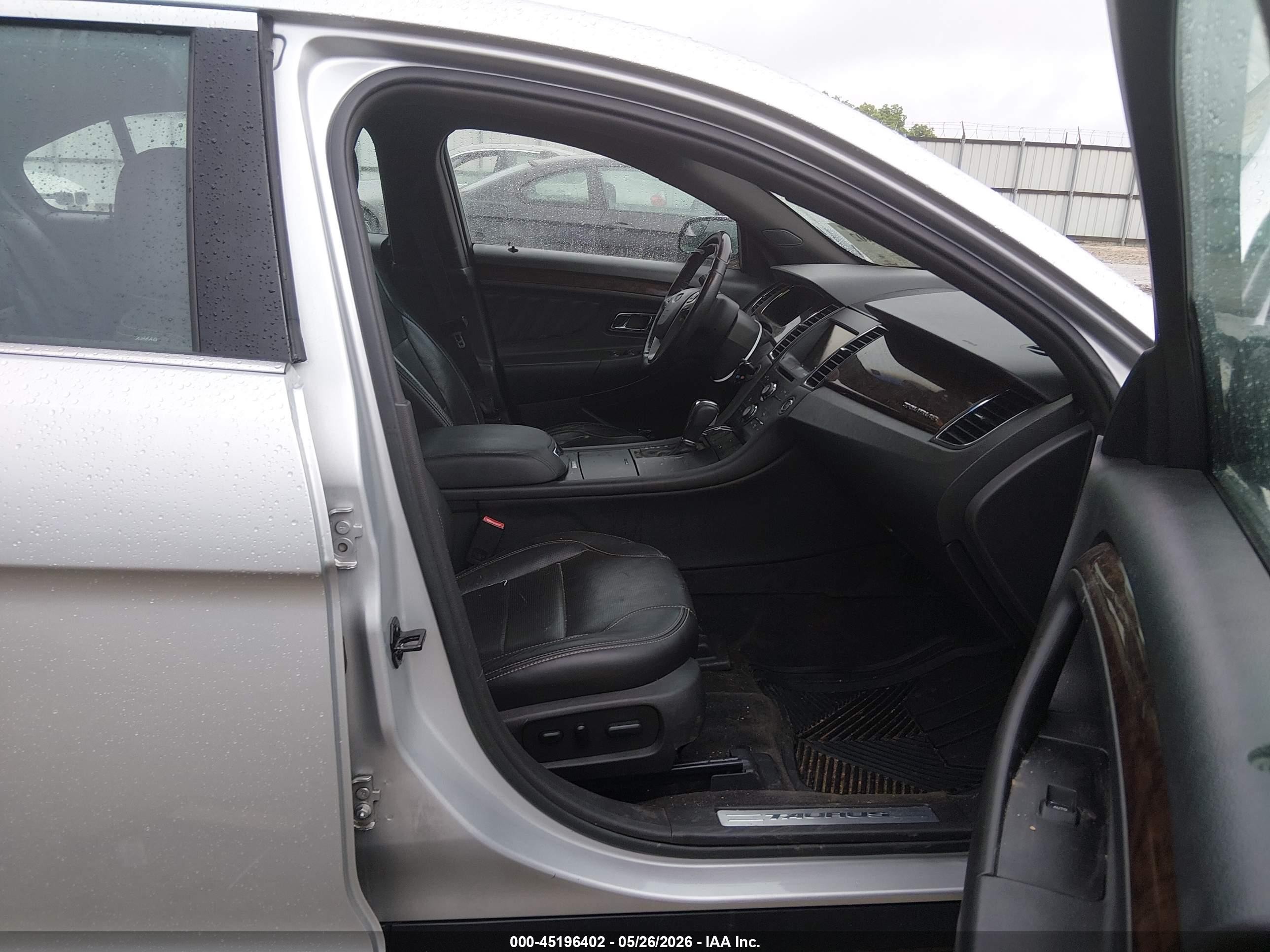 2013 Ford Taurus Limited Silver vin: 1FAHP2F81DG136664