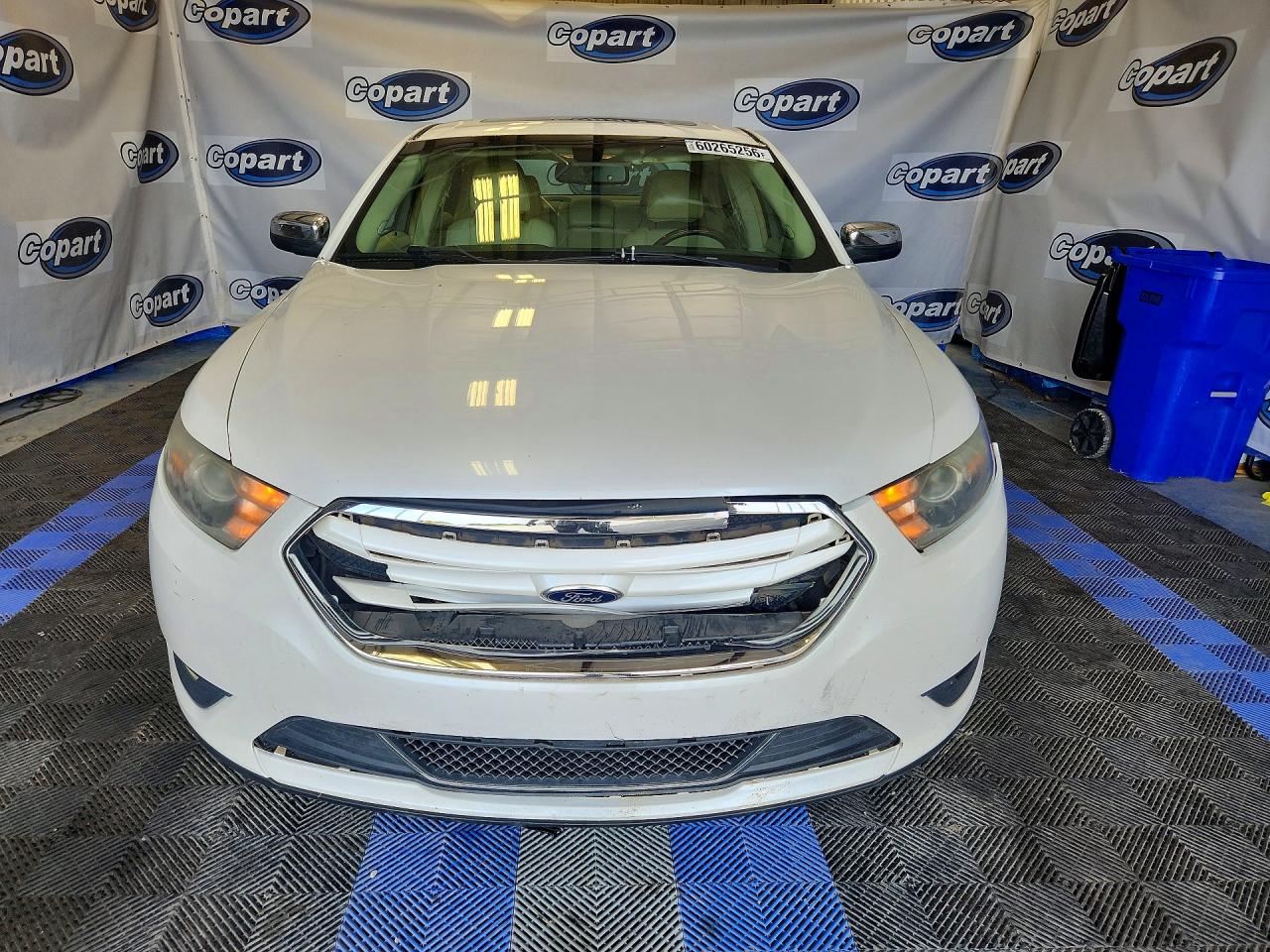 2013 Ford Taurus Limited White vin: 1FAHP2F81DG165856
