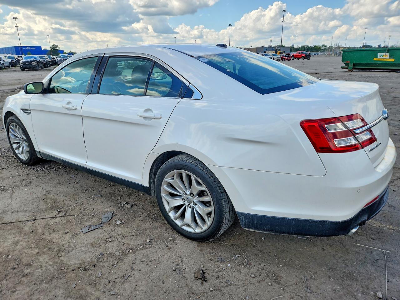 2014 Ford Taurus Limited White vin: 1FAHP2F81EG121339