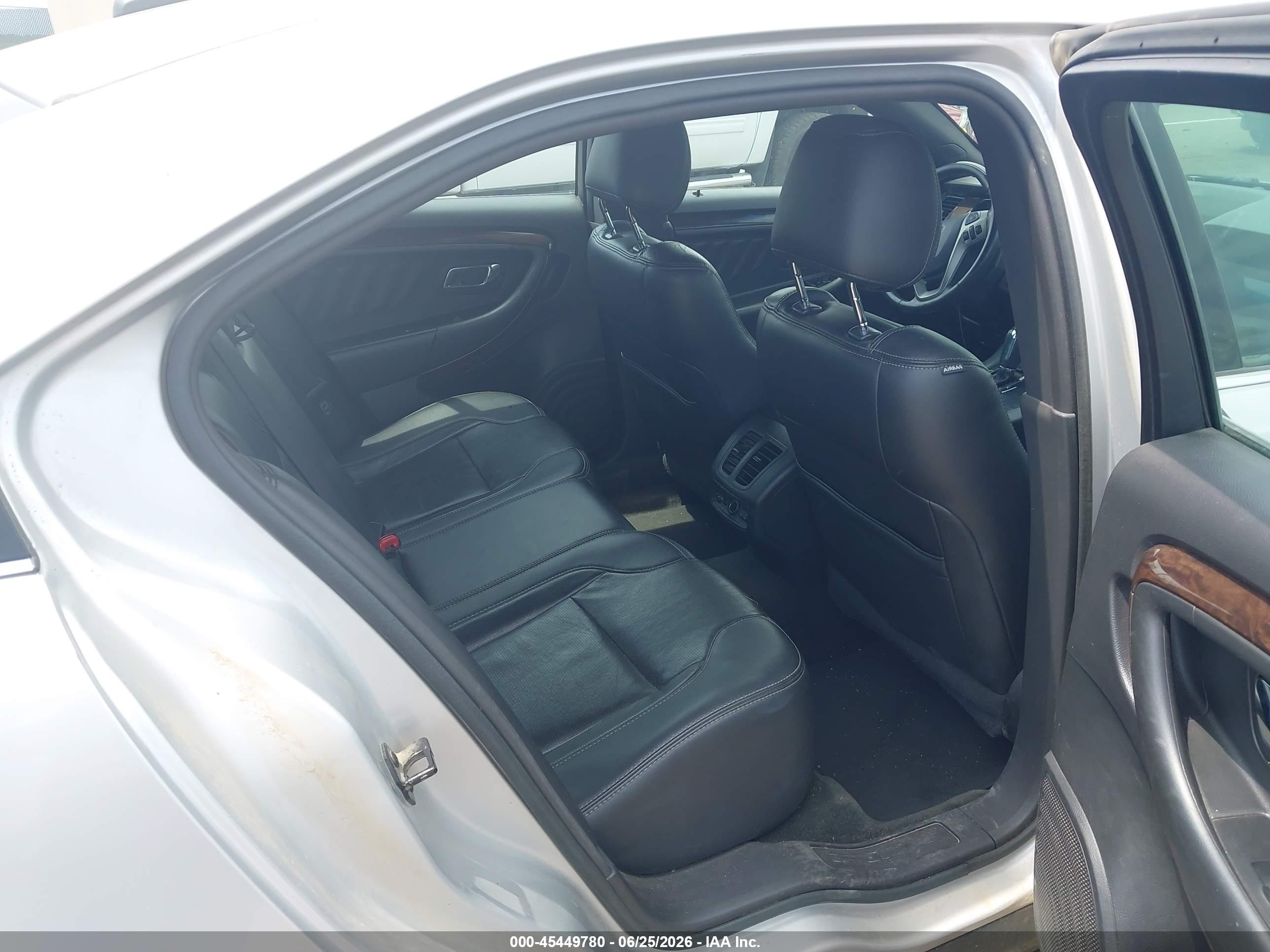 2014 Ford Taurus Limited Silver vin: 1FAHP2F81EG137928