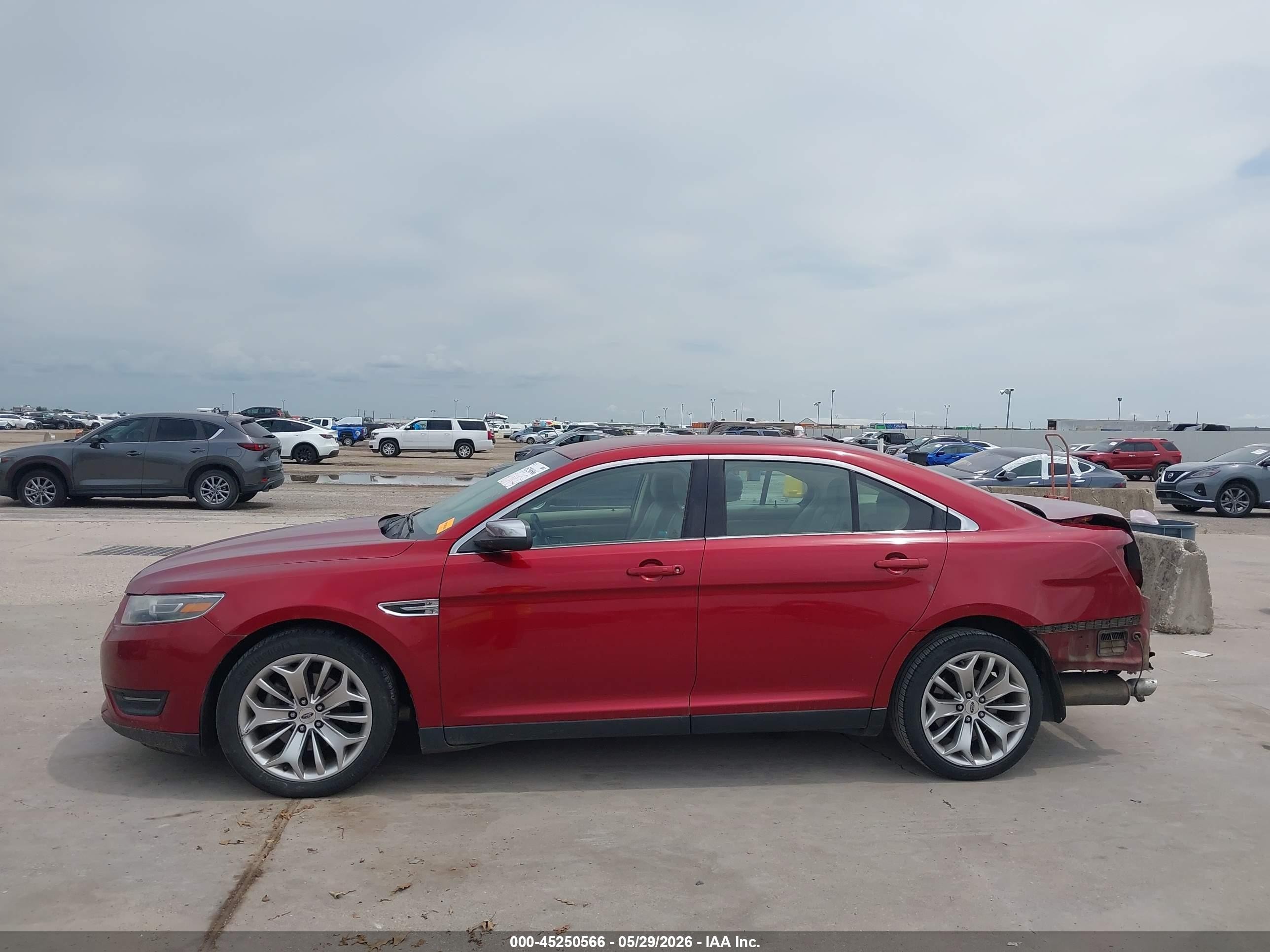 2015 Ford Taurus Limited Бордовый vin: 1FAHP2F81FG110861