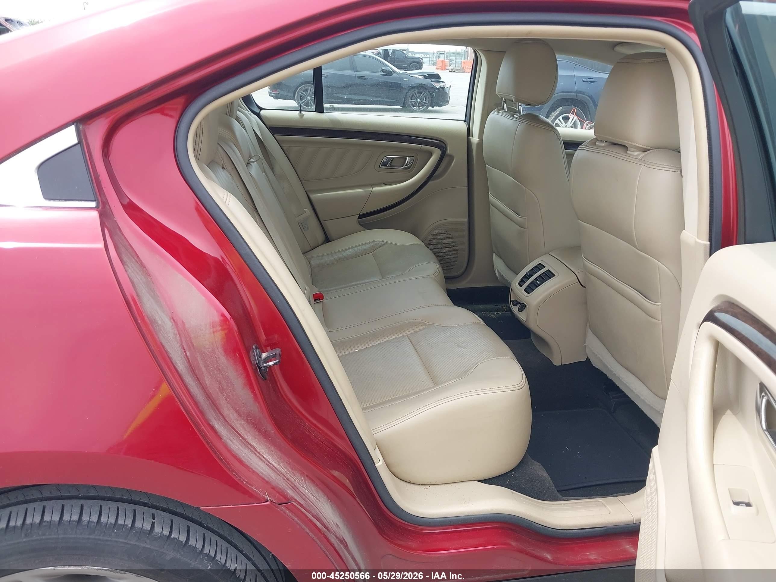 2015 Ford Taurus Limited Бордовый vin: 1FAHP2F81FG110861