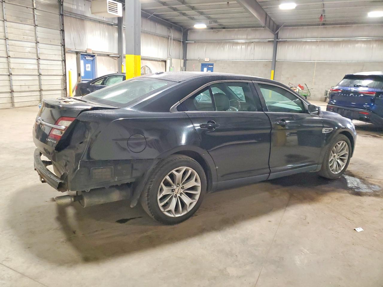 2015 Ford Taurus Limited Black vin: 1FAHP2F81FG118507