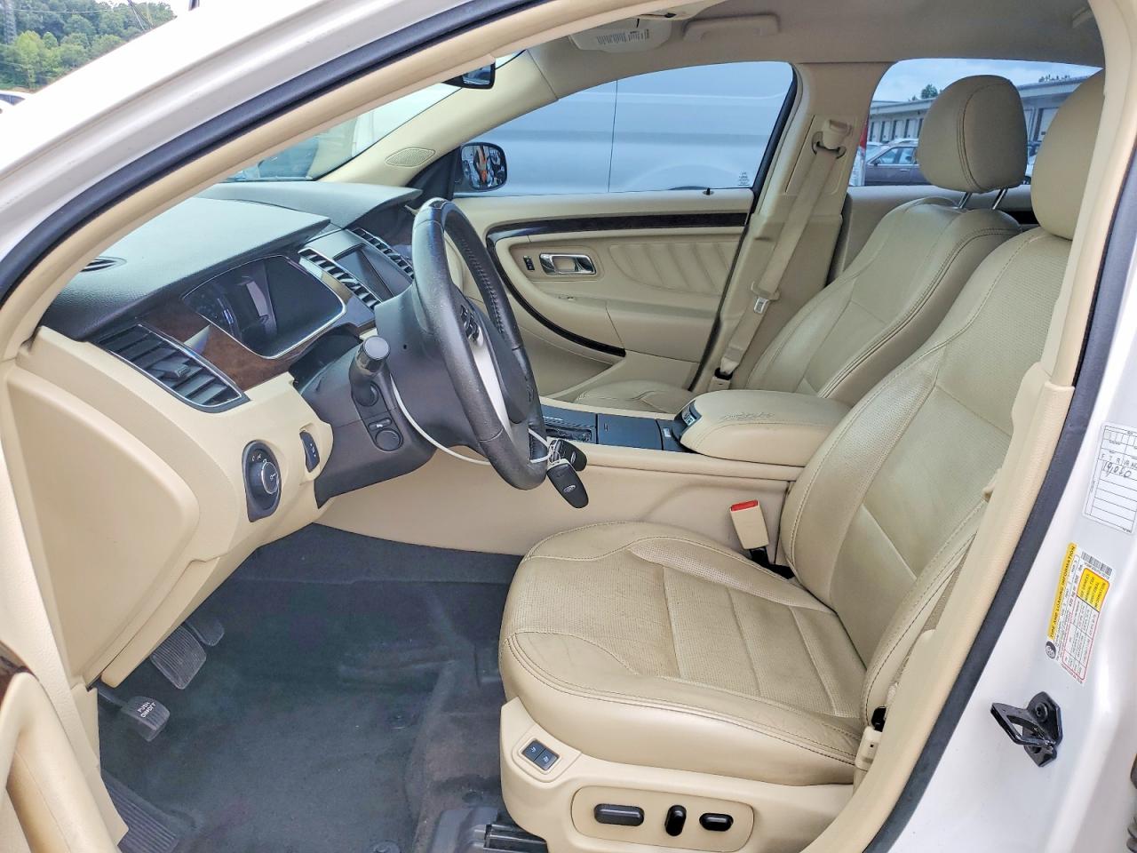 2015 Ford Taurus Limited White vin: 1FAHP2F81FG170719
