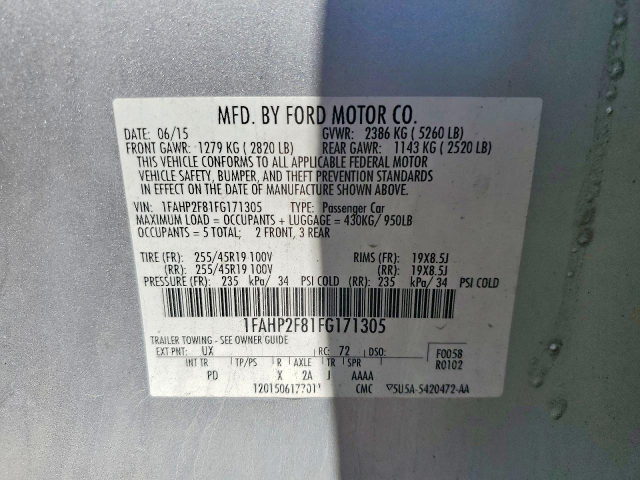2015 Ford Taurus Limited Серебряный vin: 1FAHP2F81FG171305