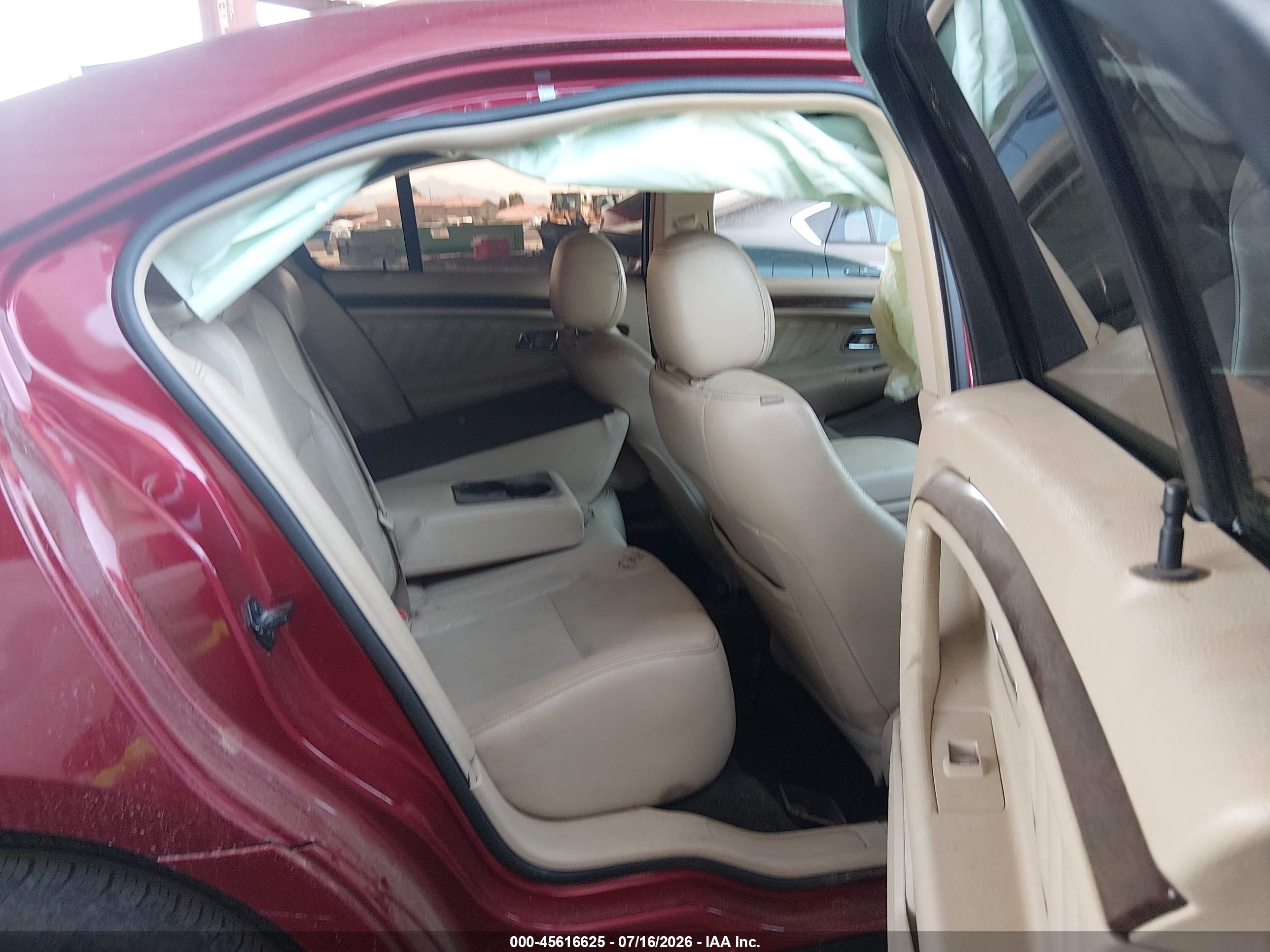 2015 Ford Taurus Limited Красный vin: 1FAHP2F81FG199797