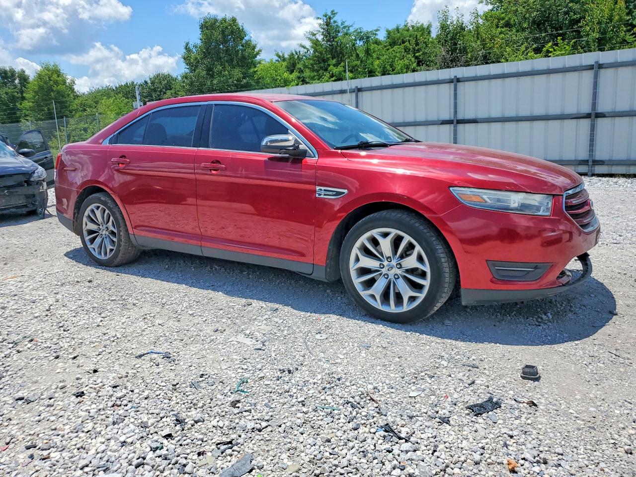 2013 Ford Taurus Limited Красный vin: 1FAHP2F82DG103611