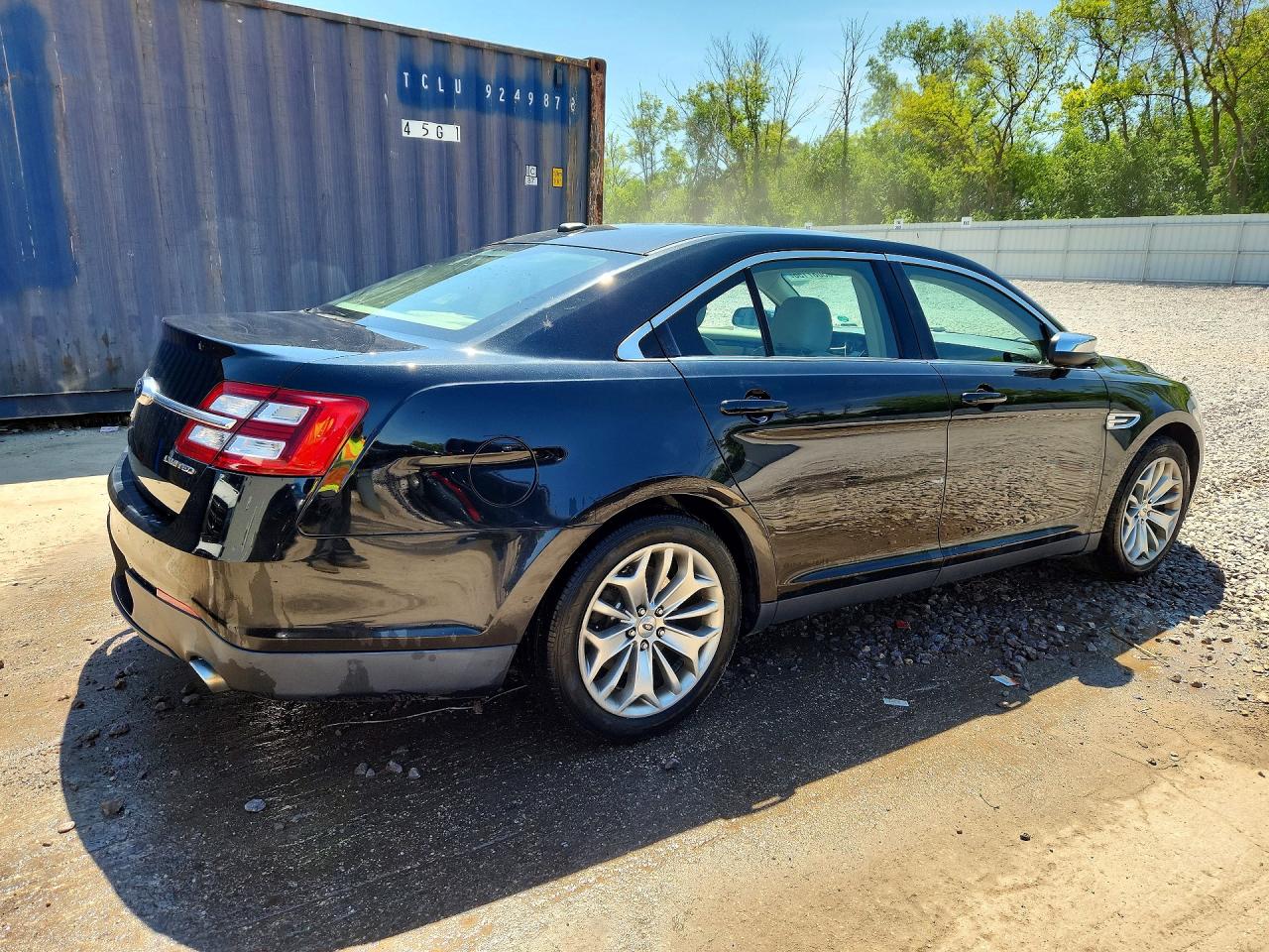 2013 Ford Taurus Limited Угольный vin: 1FAHP2F82DG106315