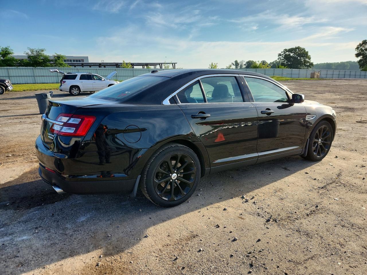 2013 Ford Taurus Comfort Black vin: 1FAHP2F82DG135829
