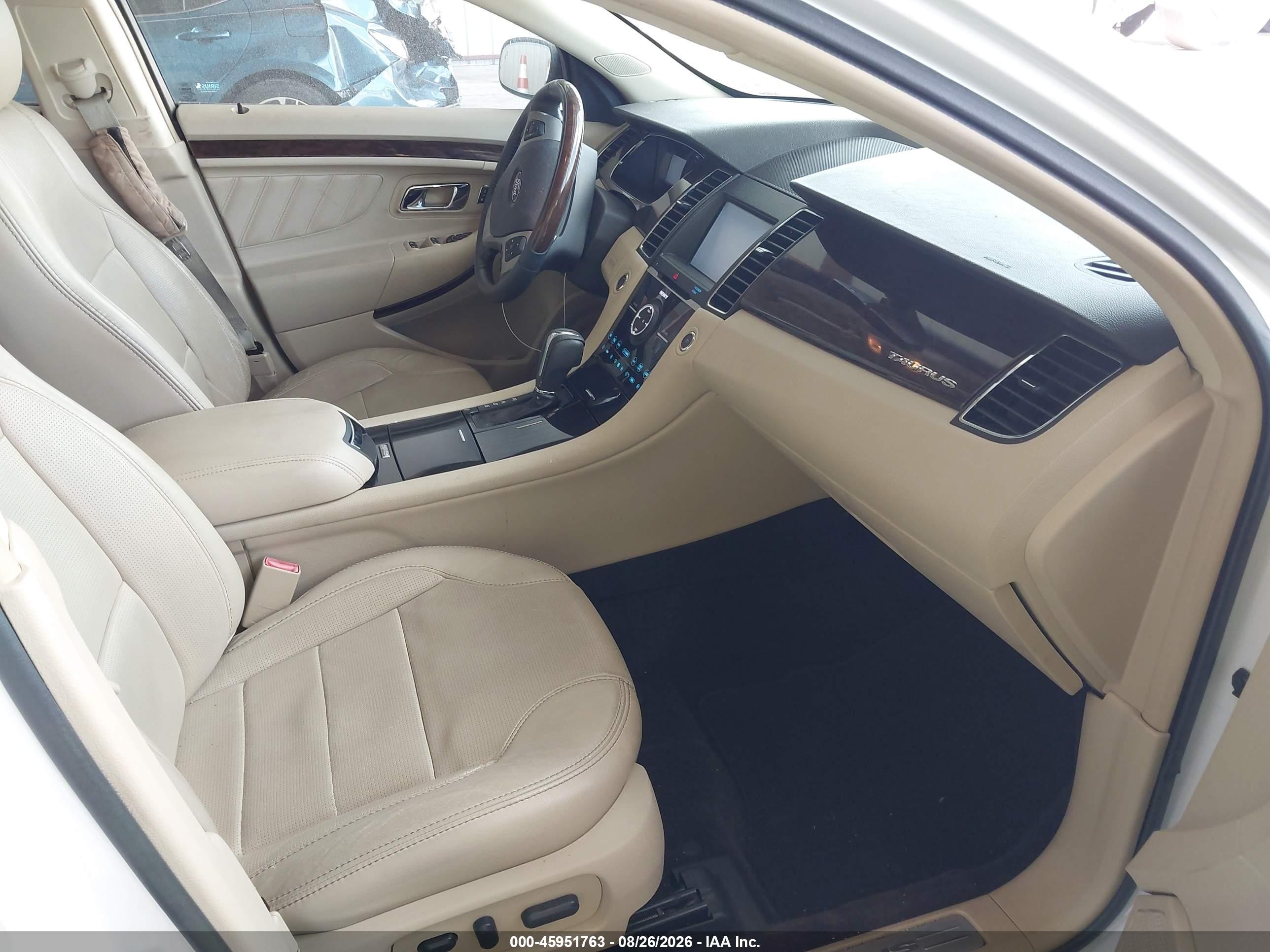 2013 Ford Taurus Limited White vin: 1FAHP2F82DG190250