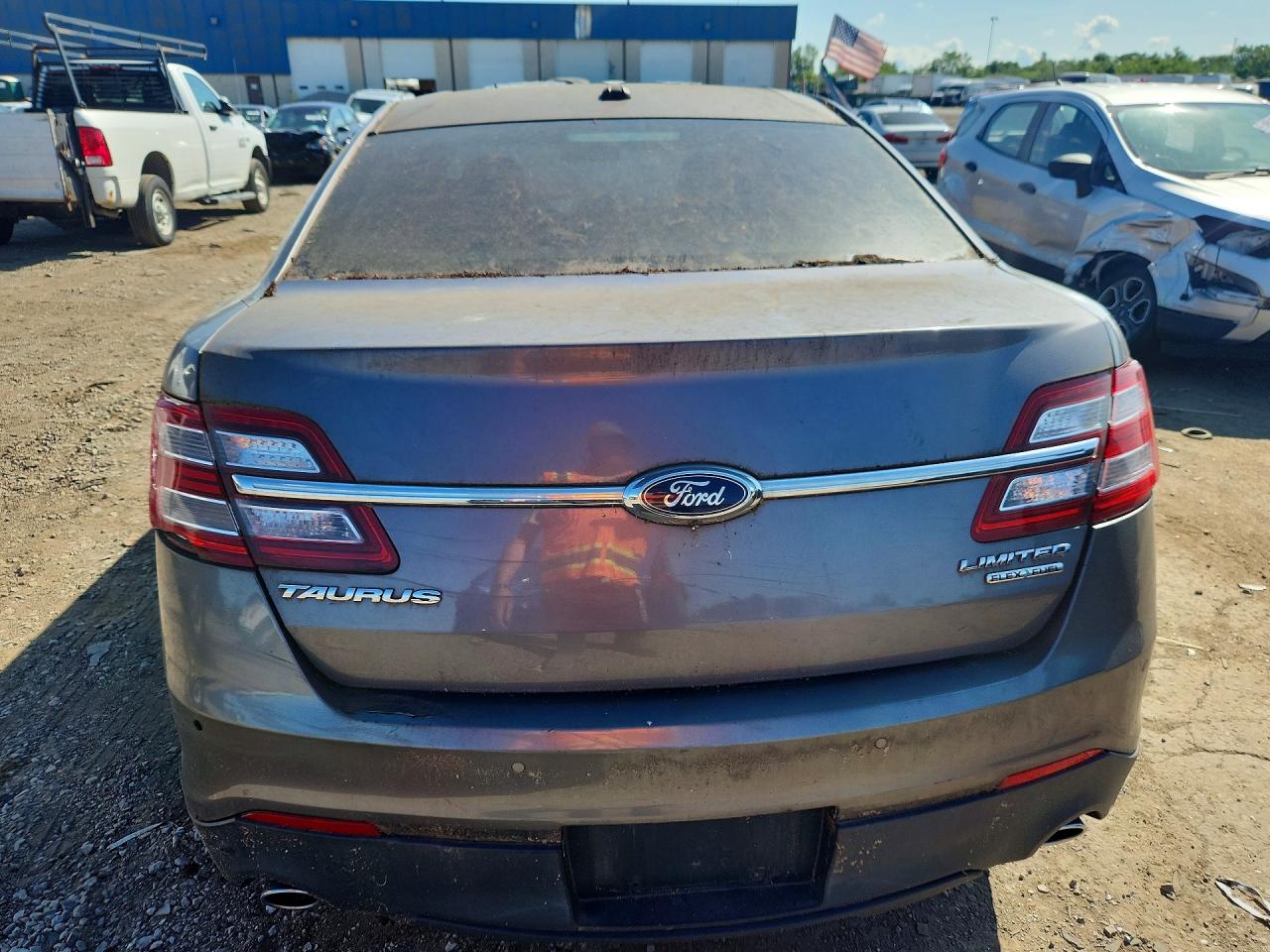 2013 Ford Taurus Limited Gray vin: 1FAHP2F82DG200131