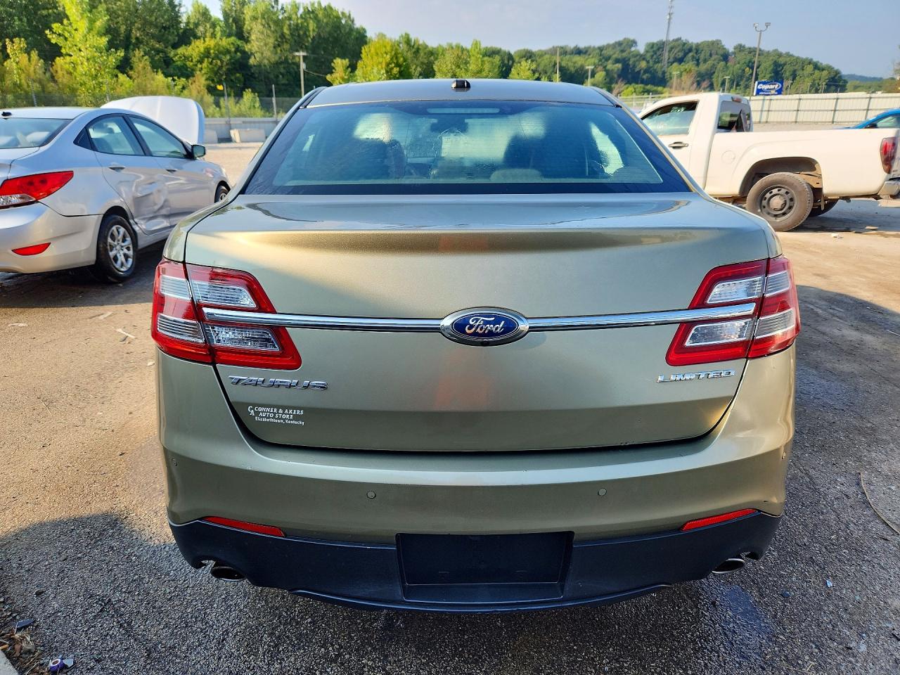 2013 Ford Taurus Limited Green vin: 1FAHP2F82DG208780