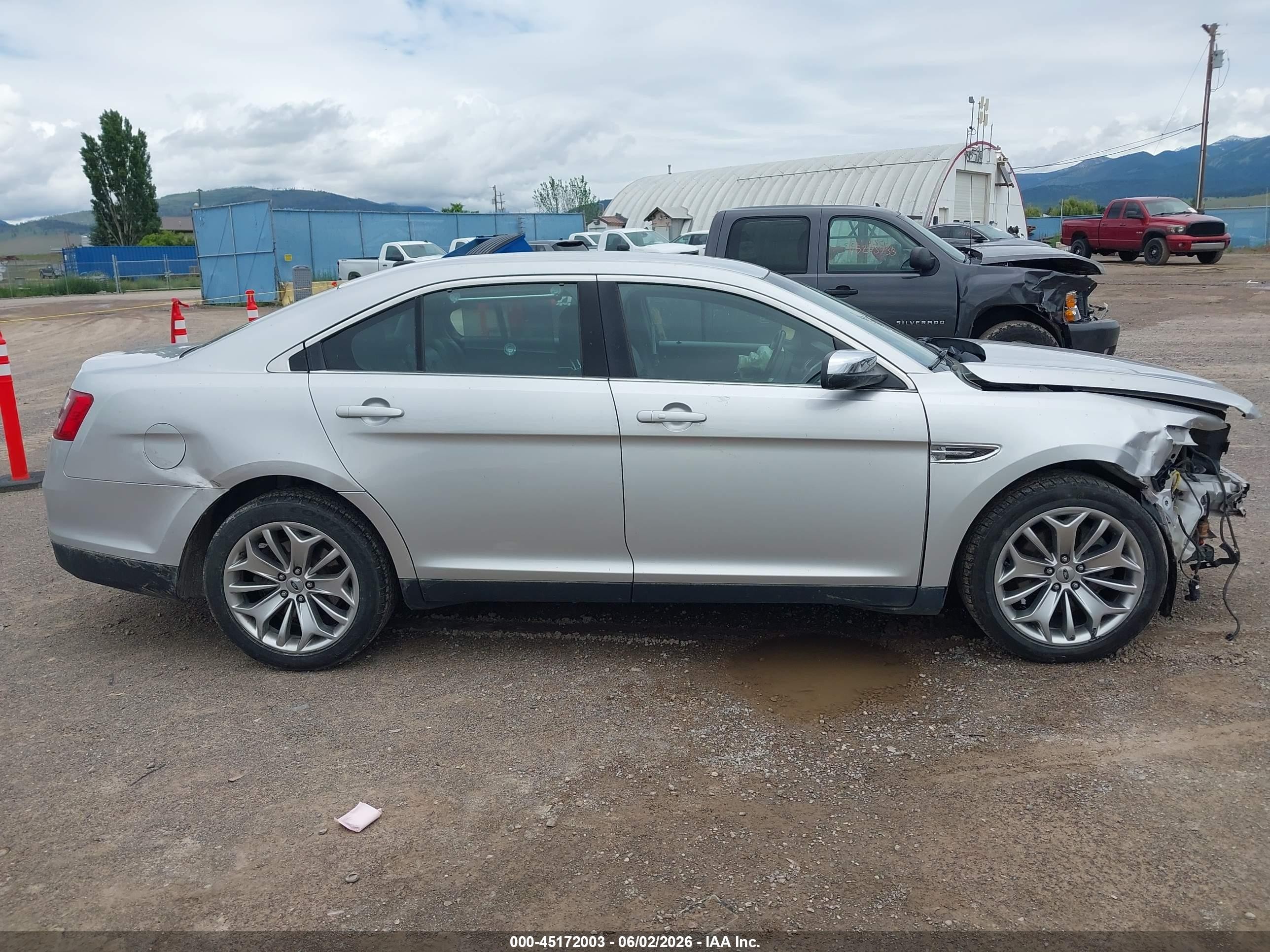 2013 Ford Taurus Limited Silver vin: 1FAHP2F82DG232920