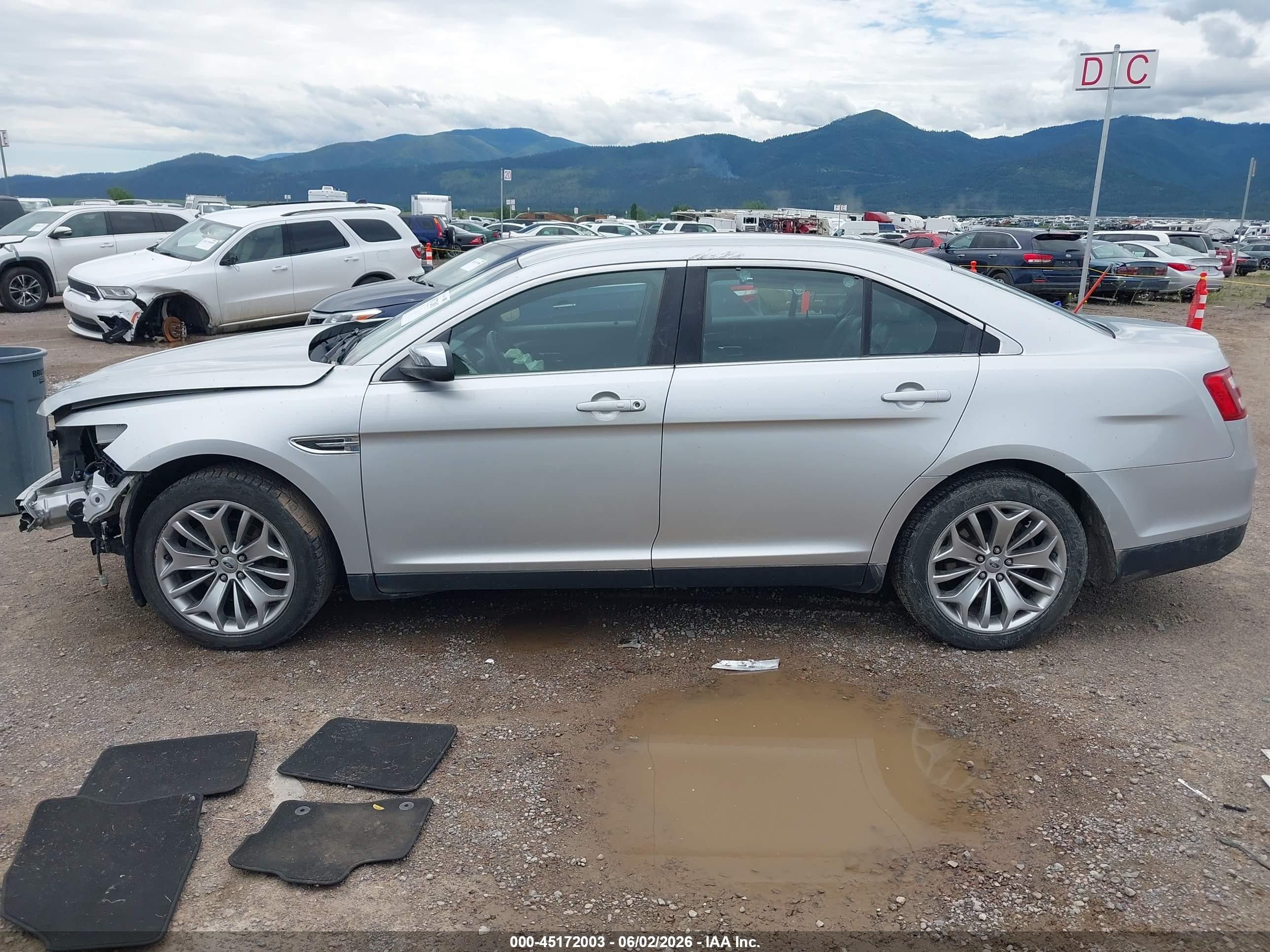 2013 Ford Taurus Limited Silver vin: 1FAHP2F82DG232920