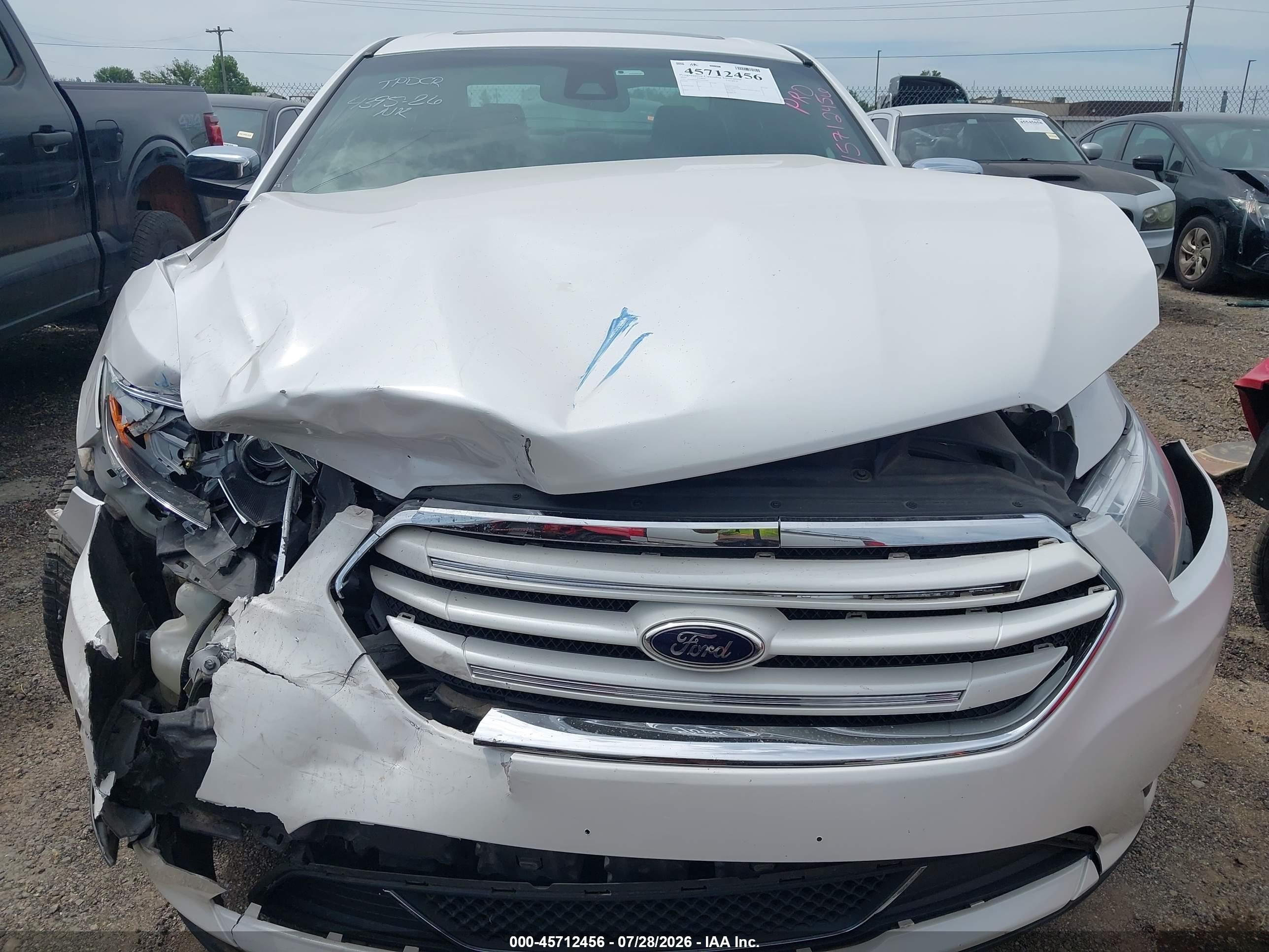 2014 Ford Taurus Limited White vin: 1FAHP2F82EG150199