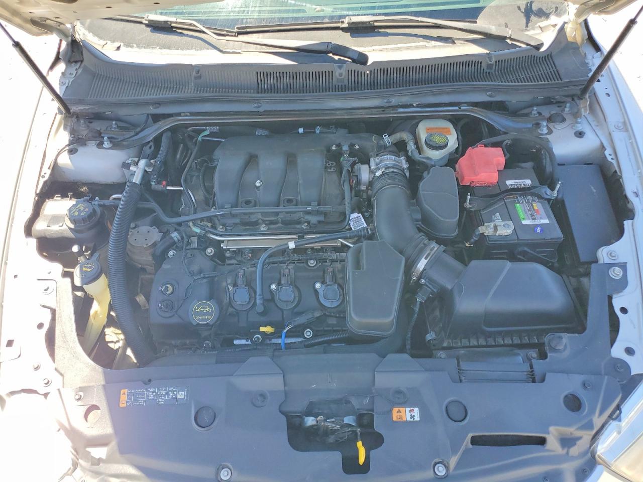 2015 Ford Taurus Limited Silver vin: 1FAHP2F82FG110268