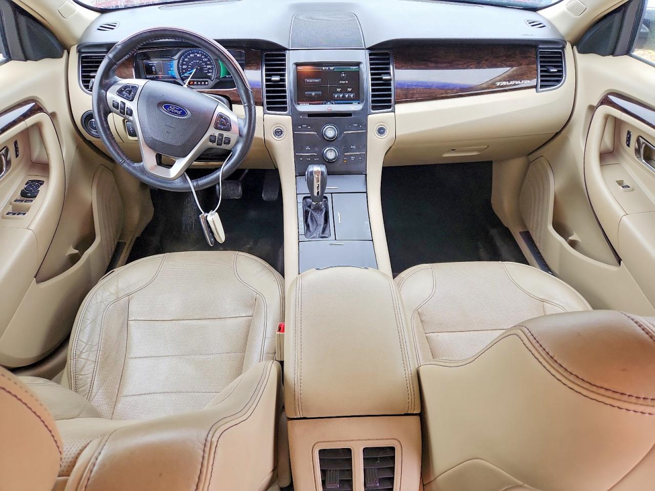 2015 Ford Taurus Limited Red vin: 1FAHP2F82FG148499